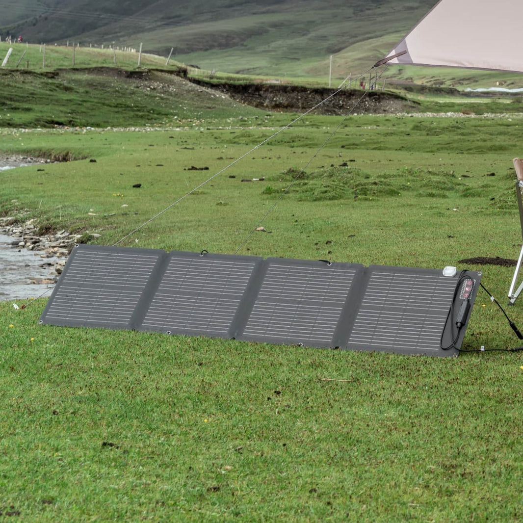 ตู้เย็น Glacier พร้อมแผงโซลาร์เซลล์ 110W