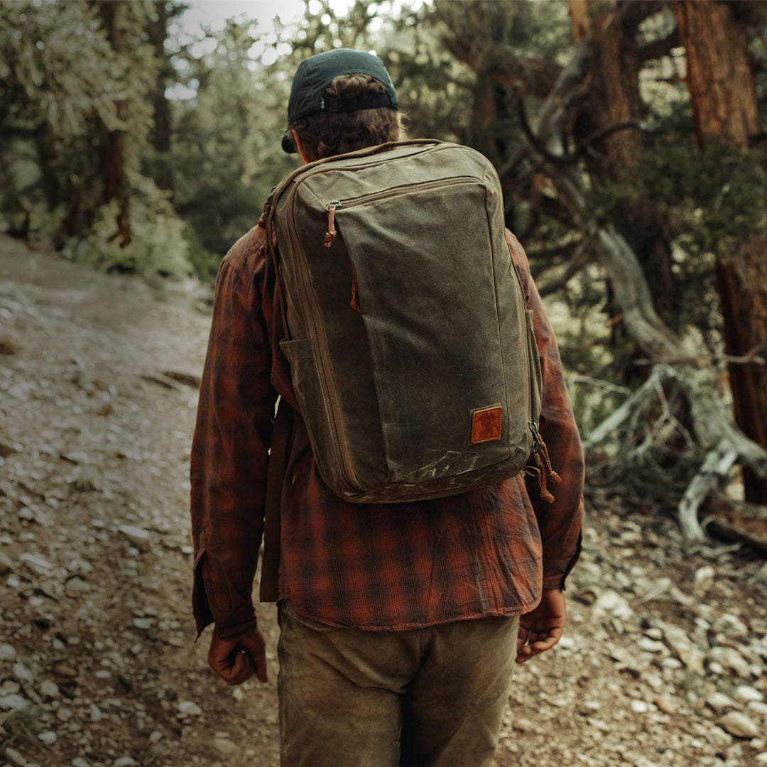 Civic Travel Bag 26L - Griffin Edition - Storming Gravity