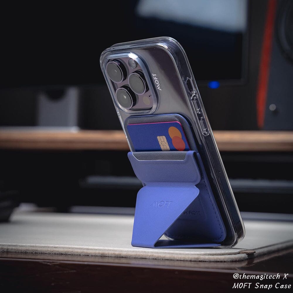 Snap Case for iPhone 15 - MagSafe-Enhanced - Storming Gravity
