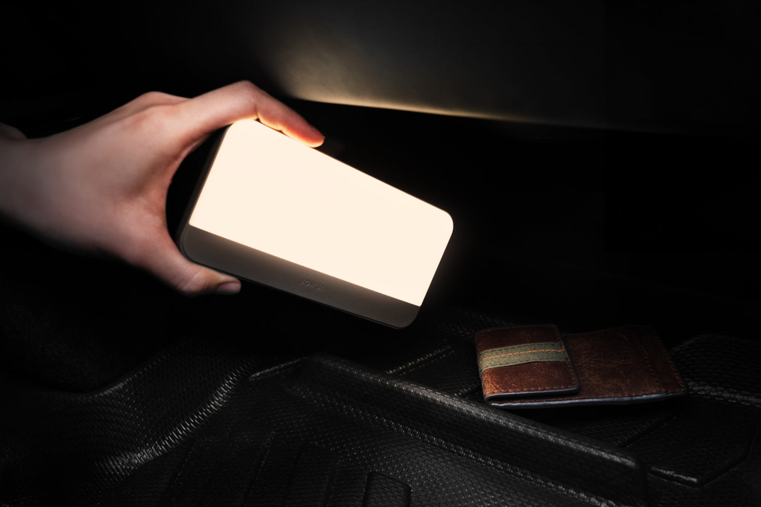 Portable LED Light Compatible with MagSafe Wireless Charging - Storming Gravity