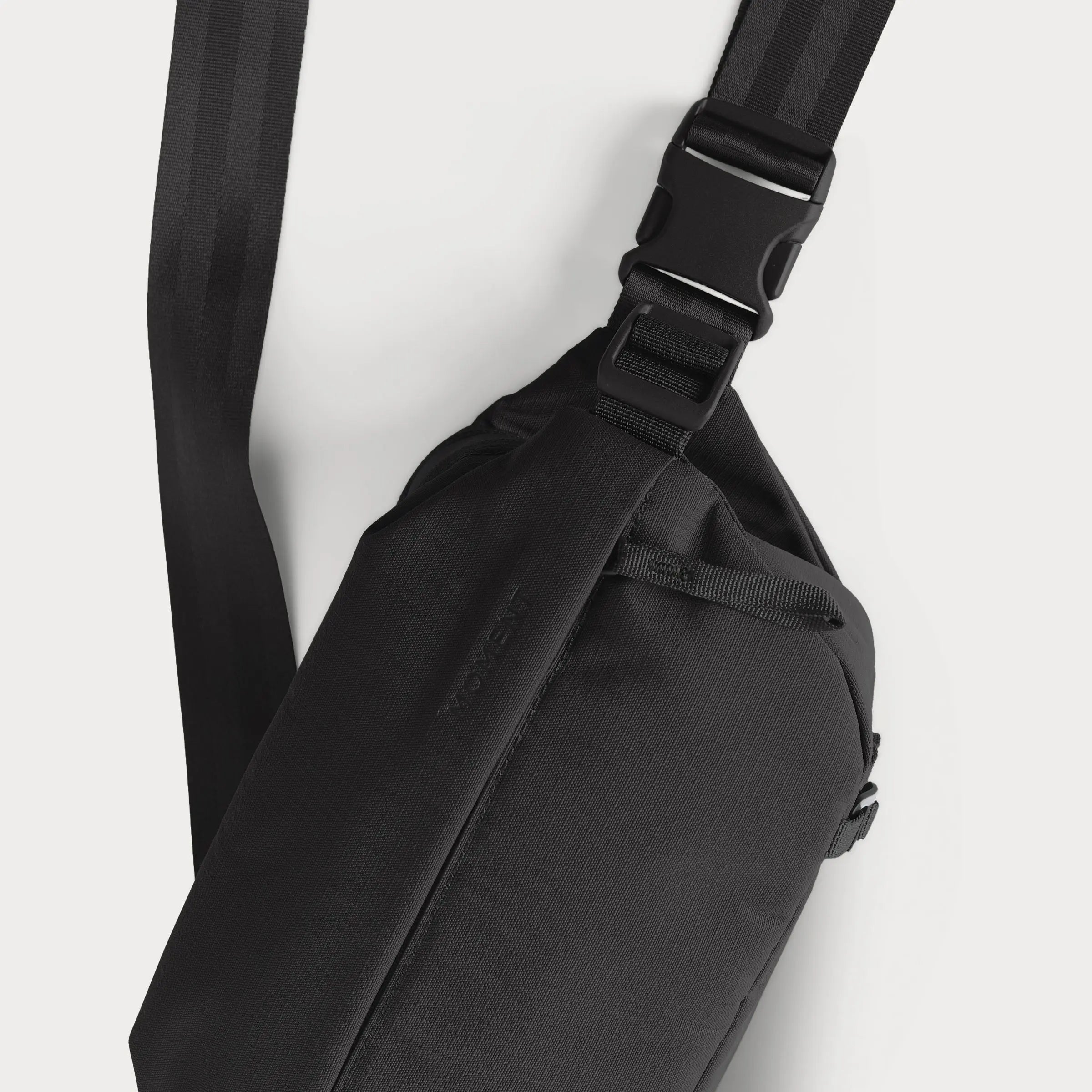 Everything Sling 2L - Storming Gravity
