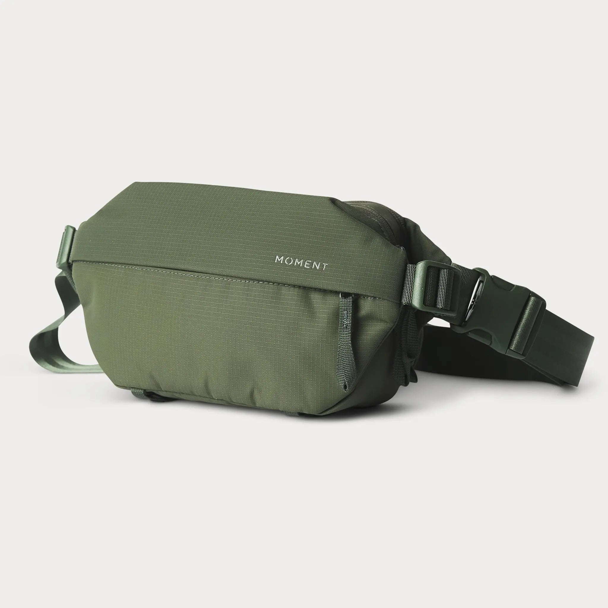 Everything Sling 2L - Storming Gravity