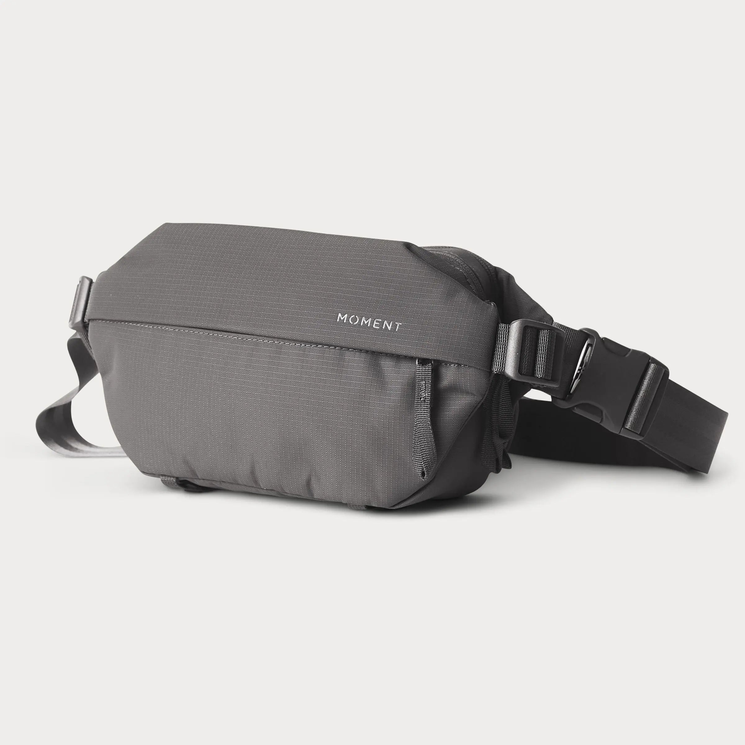 Everything Sling 2L - Storming Gravity