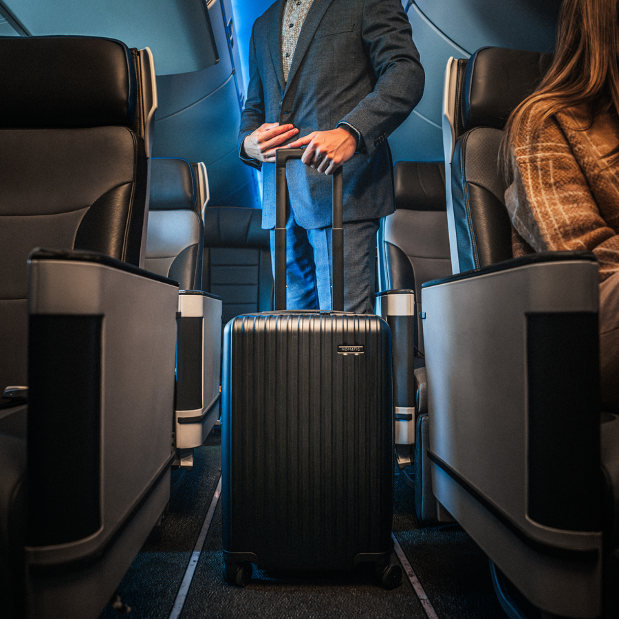 Method Luggage Carry-On 47L - Storming Gravity