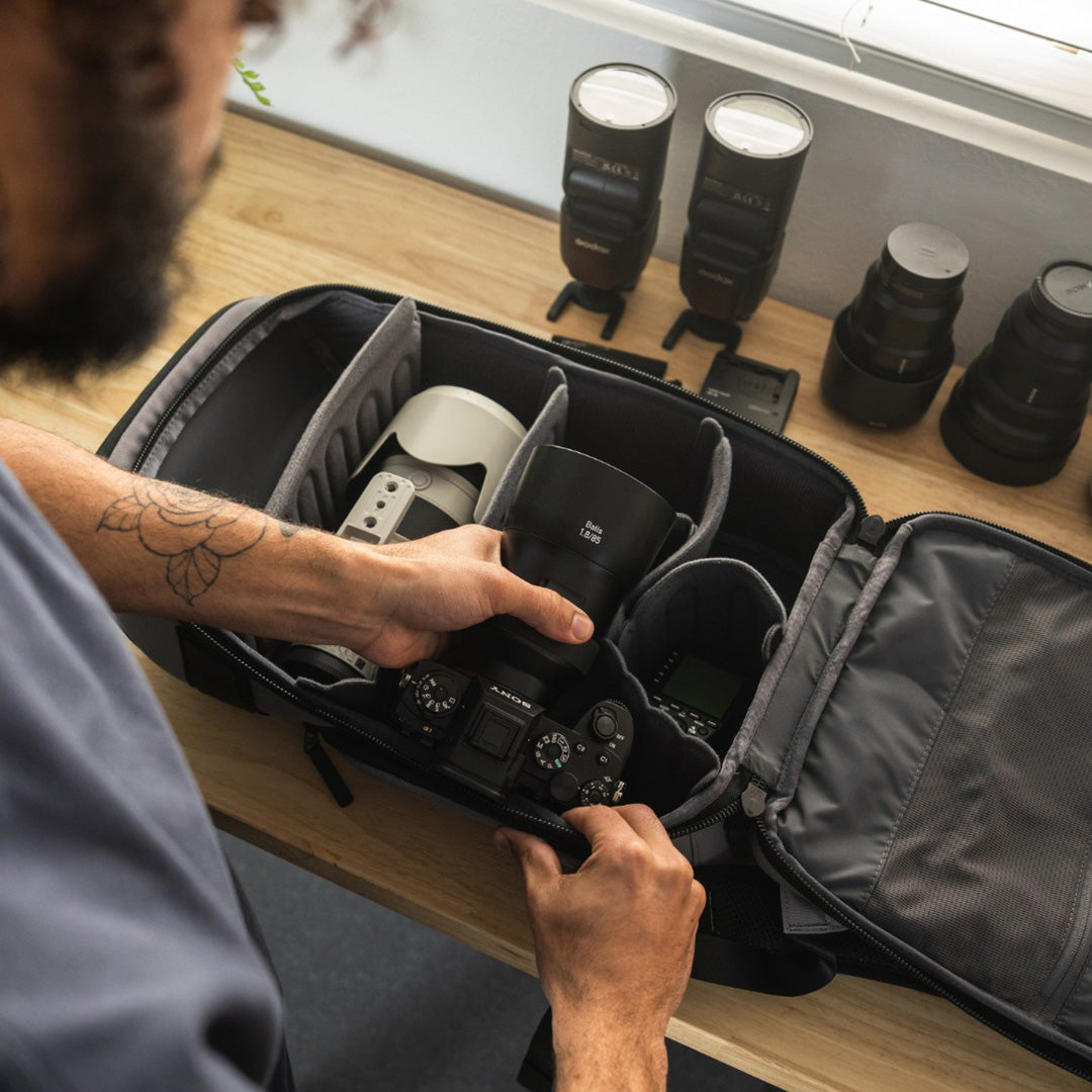 Luma Camera Pack 18L - Storming Gravity