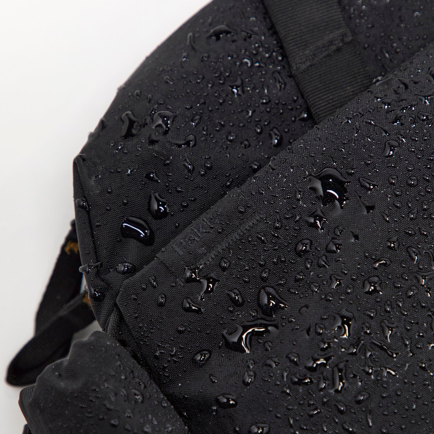 MODE Shoulder Bag 12L - Storming Gravity