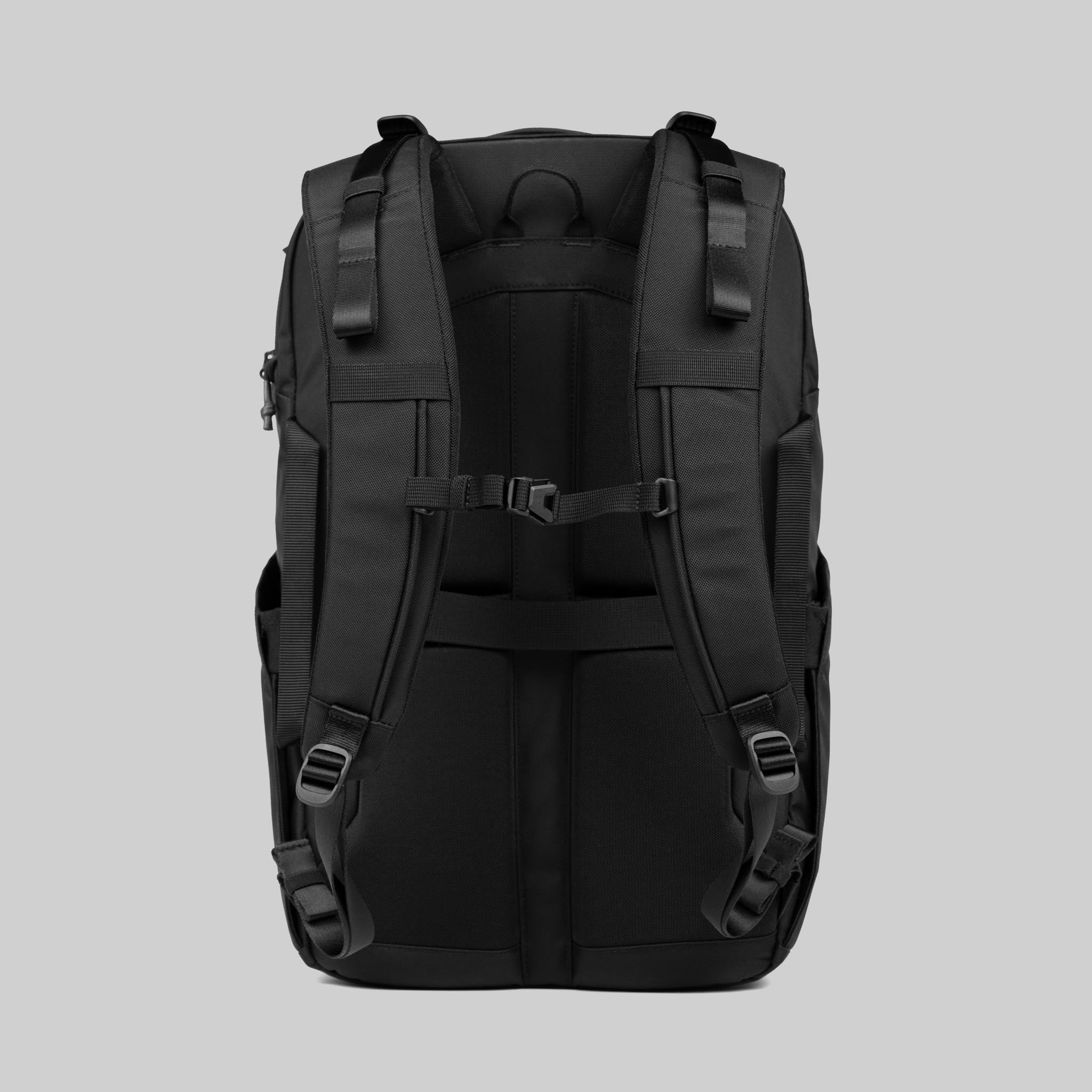 Outbound Travel Pack 30L - Storming Gravity