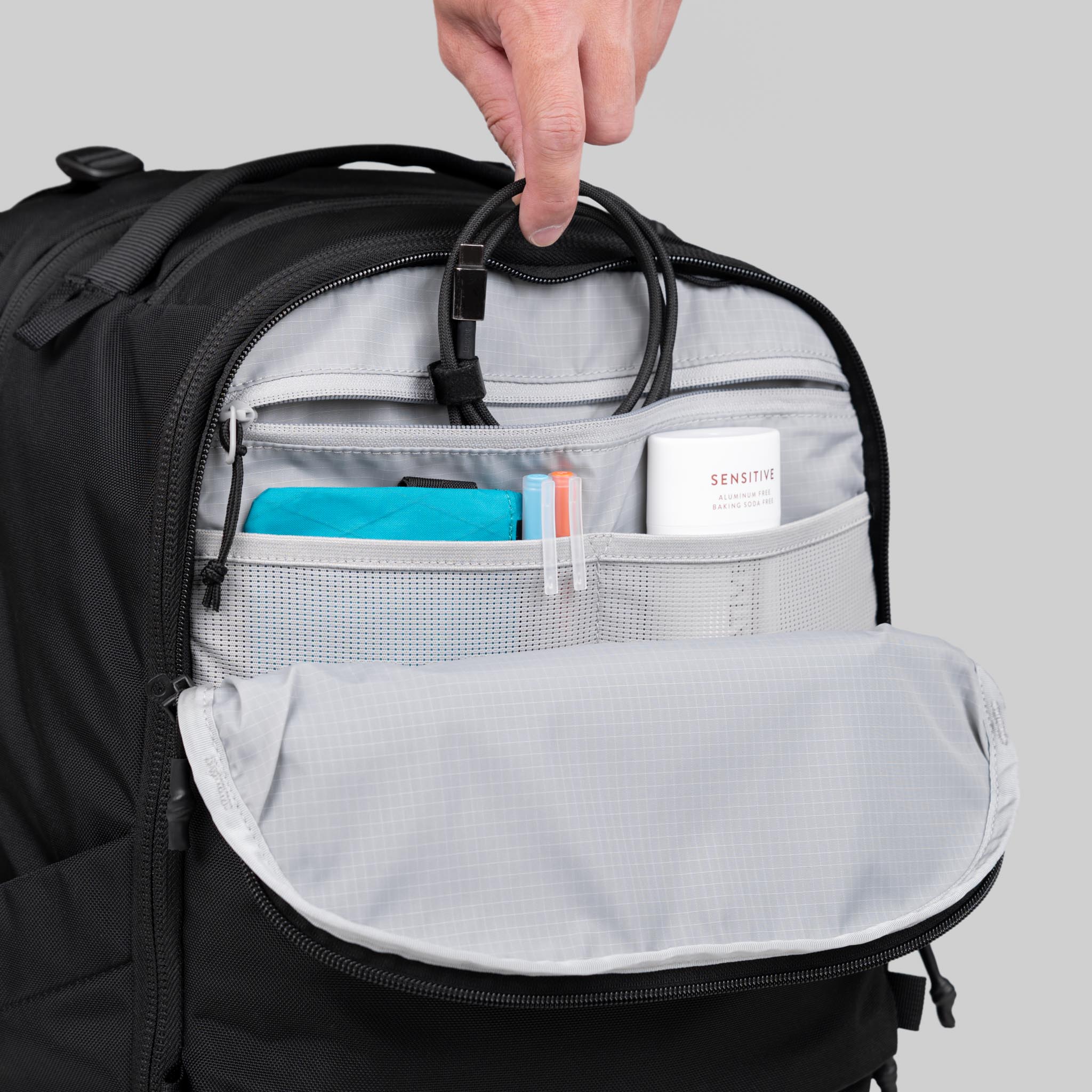 Outbound Travel Pack 30L - Storming Gravity