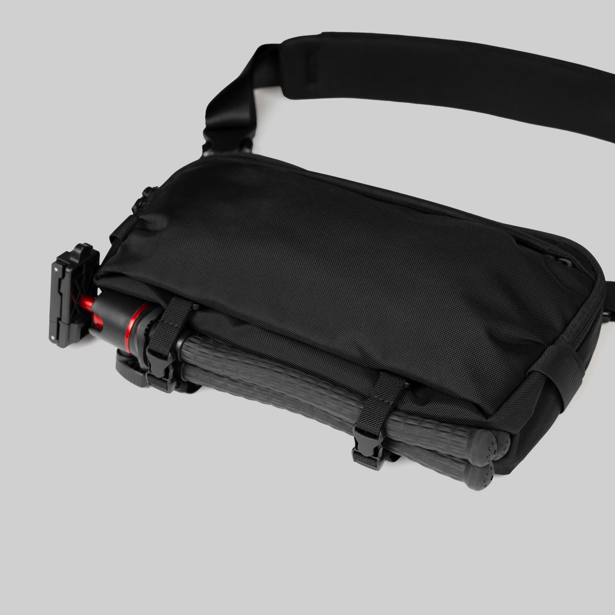 Toshi Sling 6L V2 - Storming Gravity