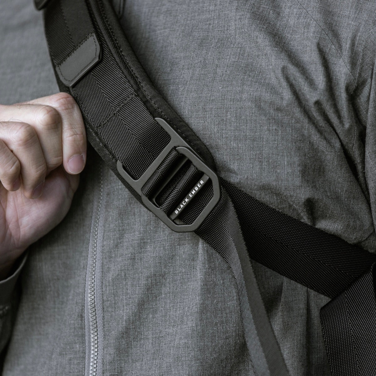 Grip Sling 09 EMBERTEX™ 不含 PFAS