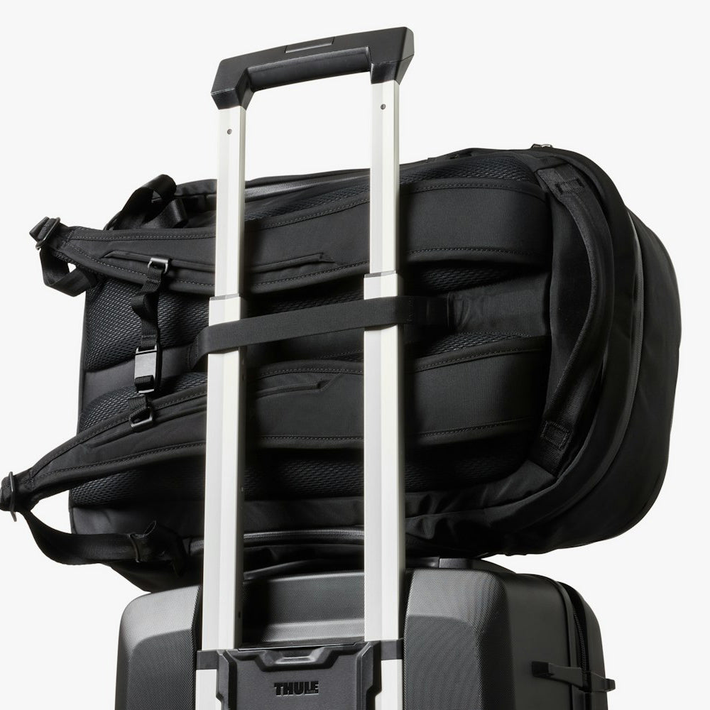 Transit Workpack Pro 28L - Storming Gravity