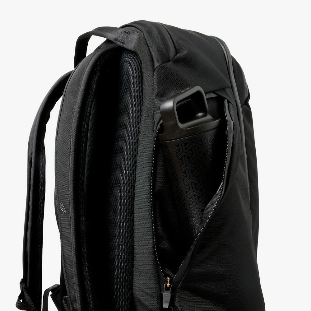 Transit Workpack Pro 28L - Storming Gravity