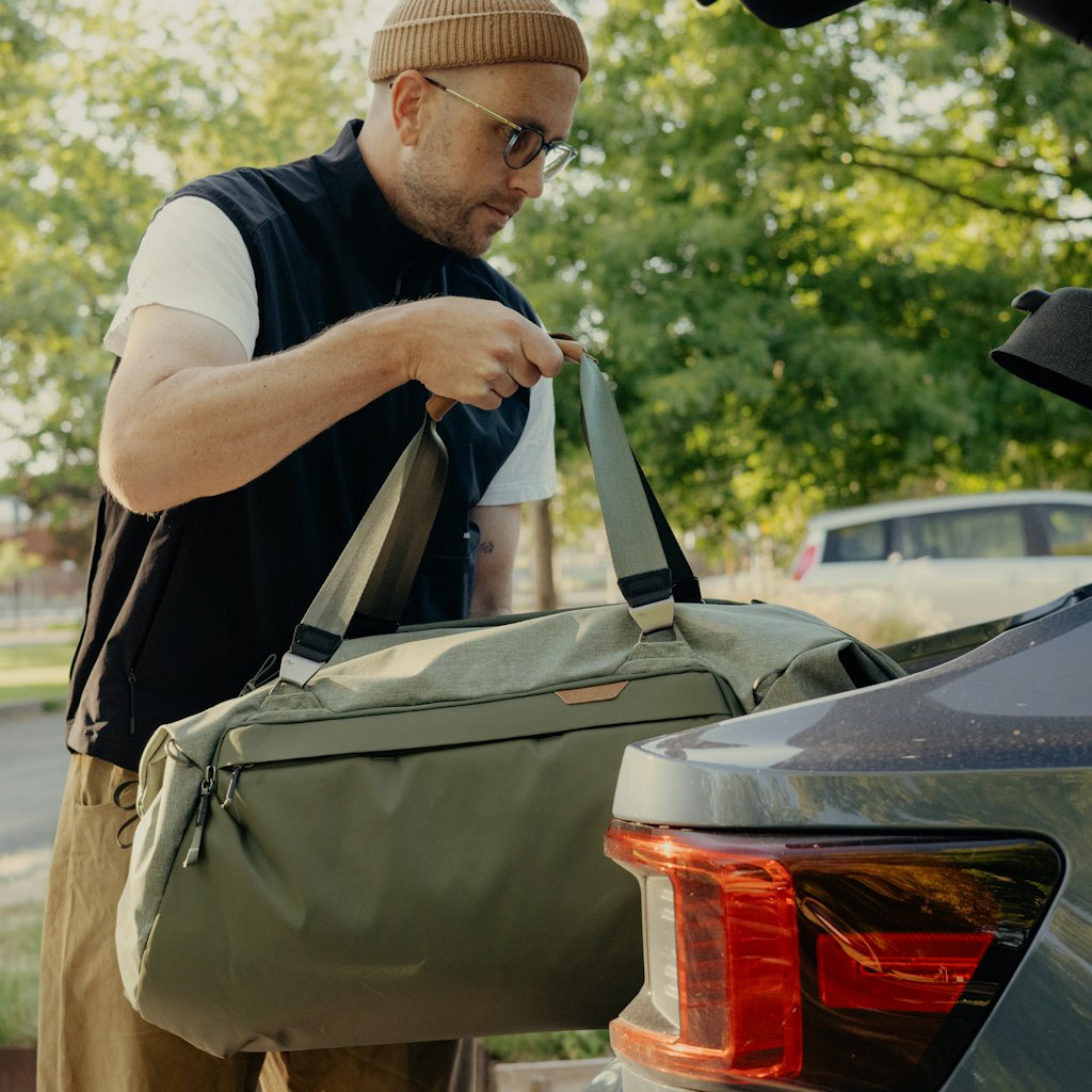 Travel Duffel 35L/50L/65L/80L - Storming Gravity
