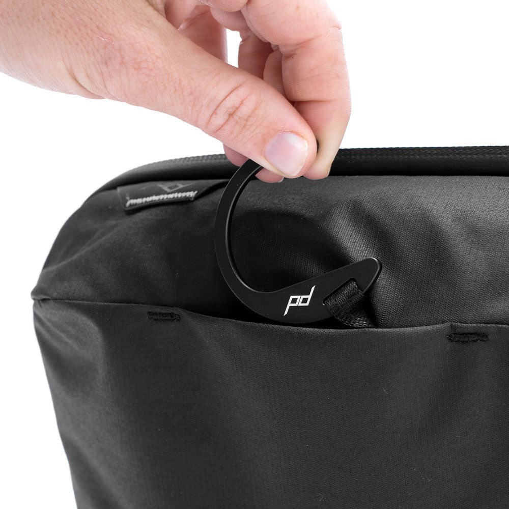 Wash Pouch - Peak Design - Storming Gravity