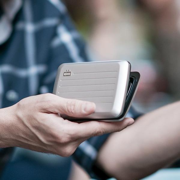 ogon-smart-case-v2-silver