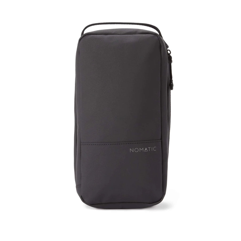 nomatic-toiletry-2.0
