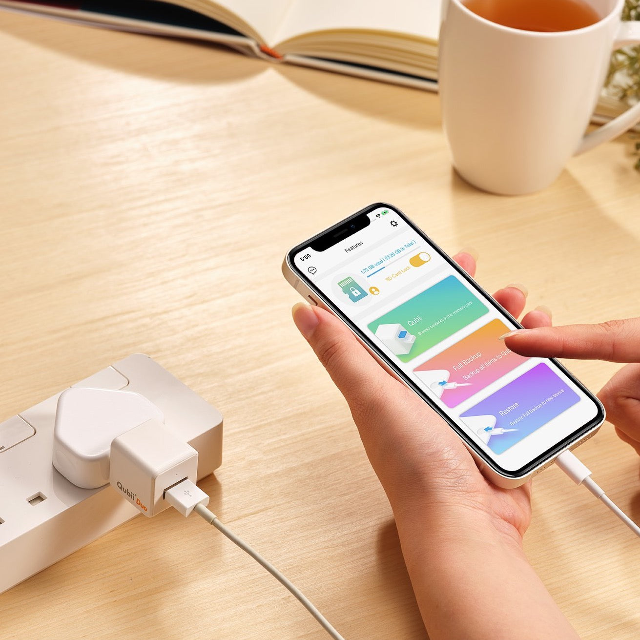 Qubii Duo : Ultra Fast Advanced Auto-Backup Device (Compatible with iOS & Android) - Storming Gravity