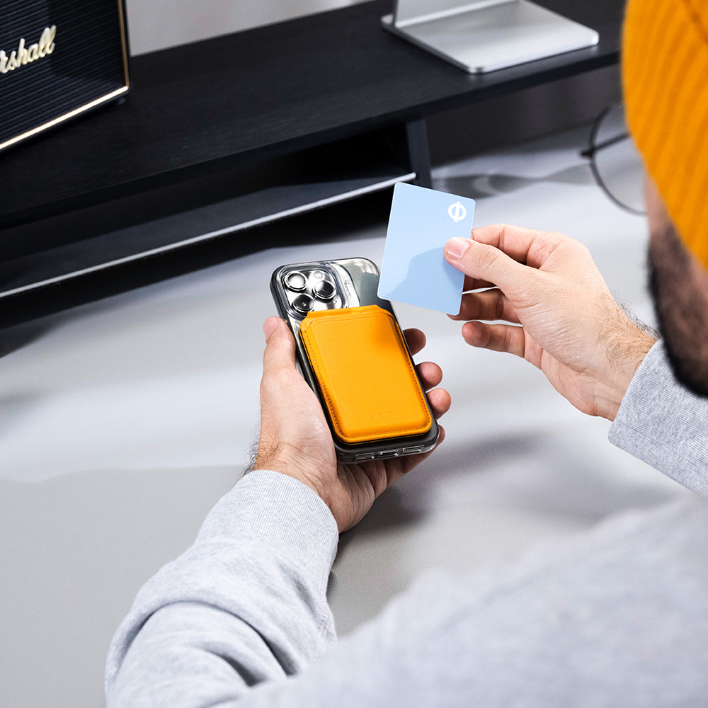Moft Flash Wallet & Stand - MagSafe Compatible - Storming Gravity