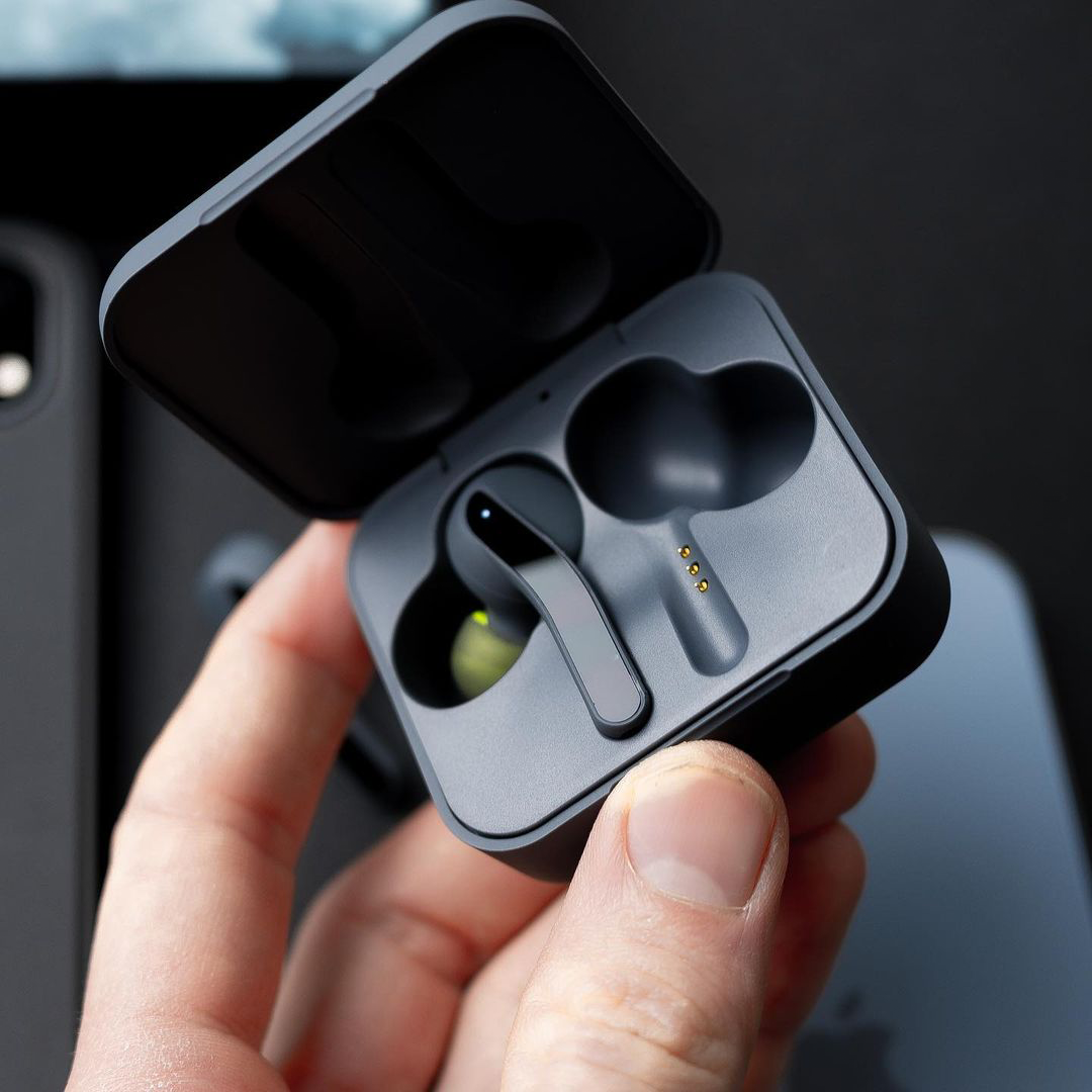 HYPHEN 2 - Changing the Game of Wireless Earbuds - Storming Gravity