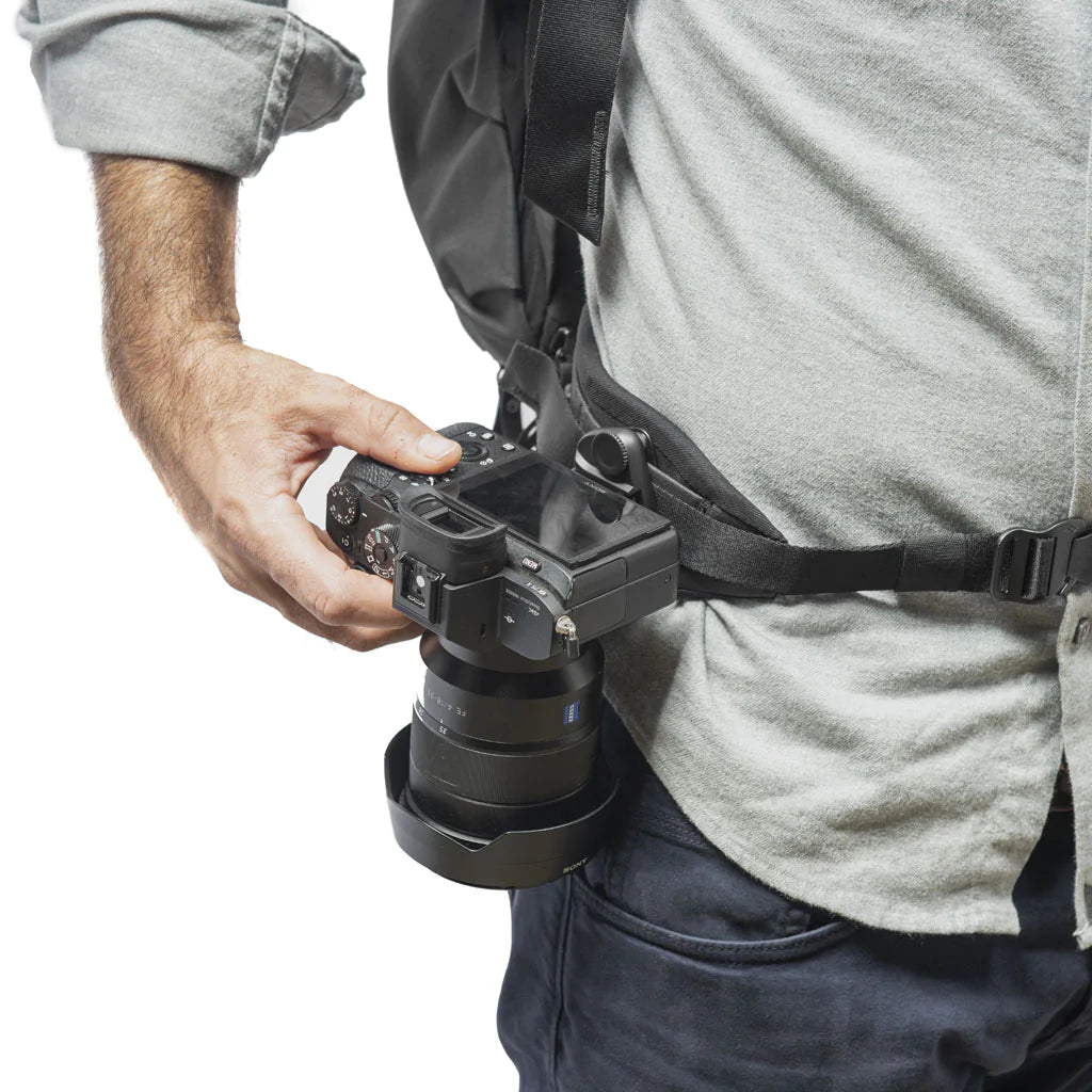 Everyday Hip Belt - Peak Design - Storming Gravity