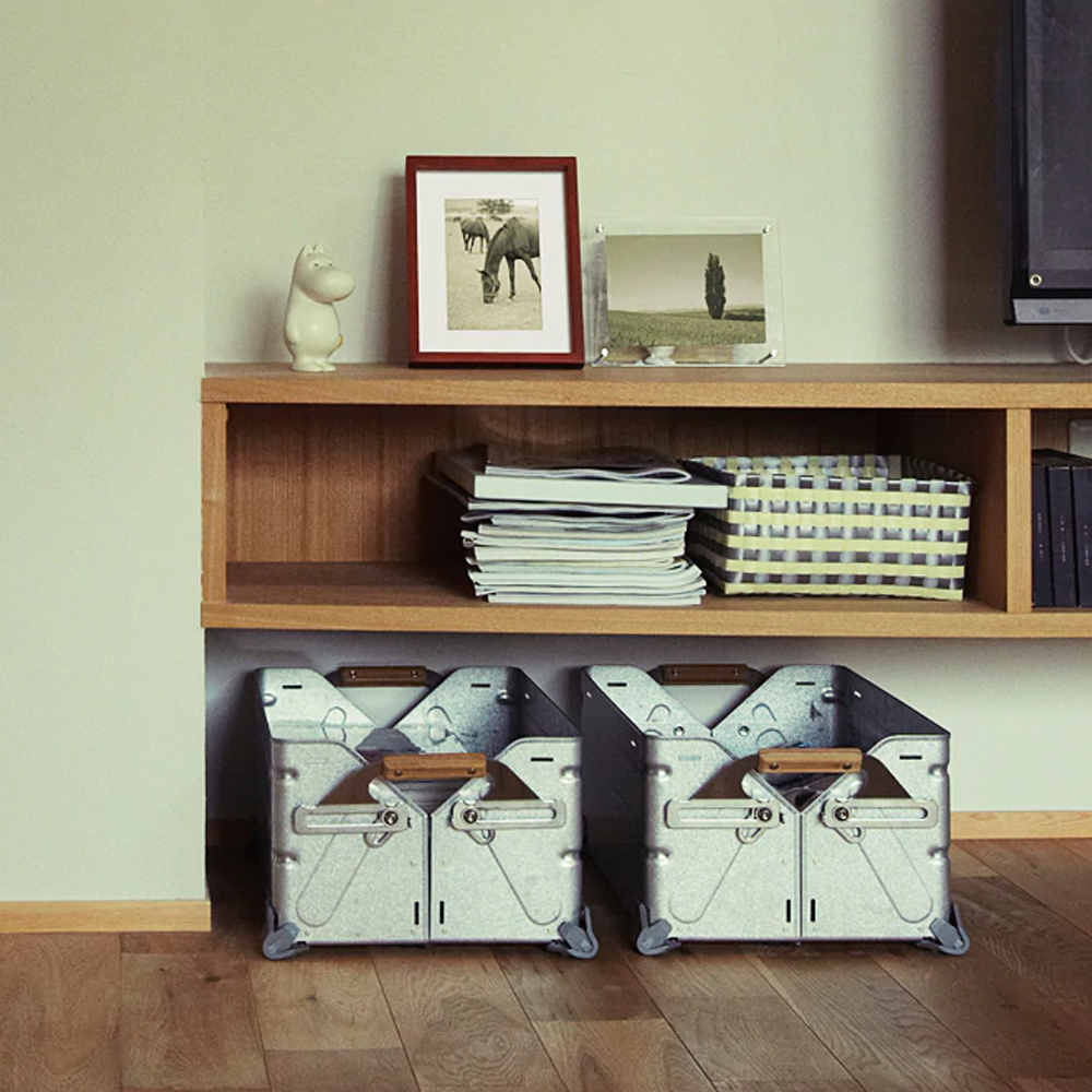 Stacking Shelf Container 25 - Storming Gravity