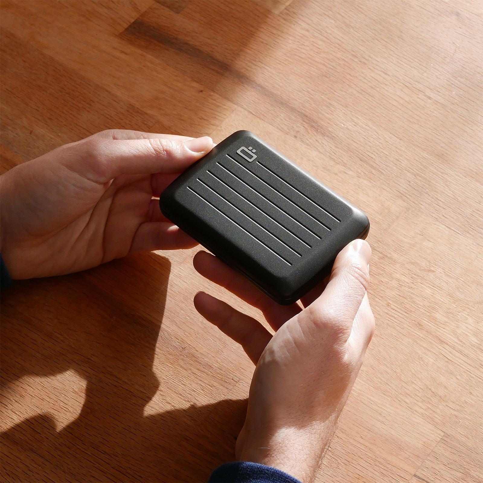 ogon-smart-case-v2-opium-black