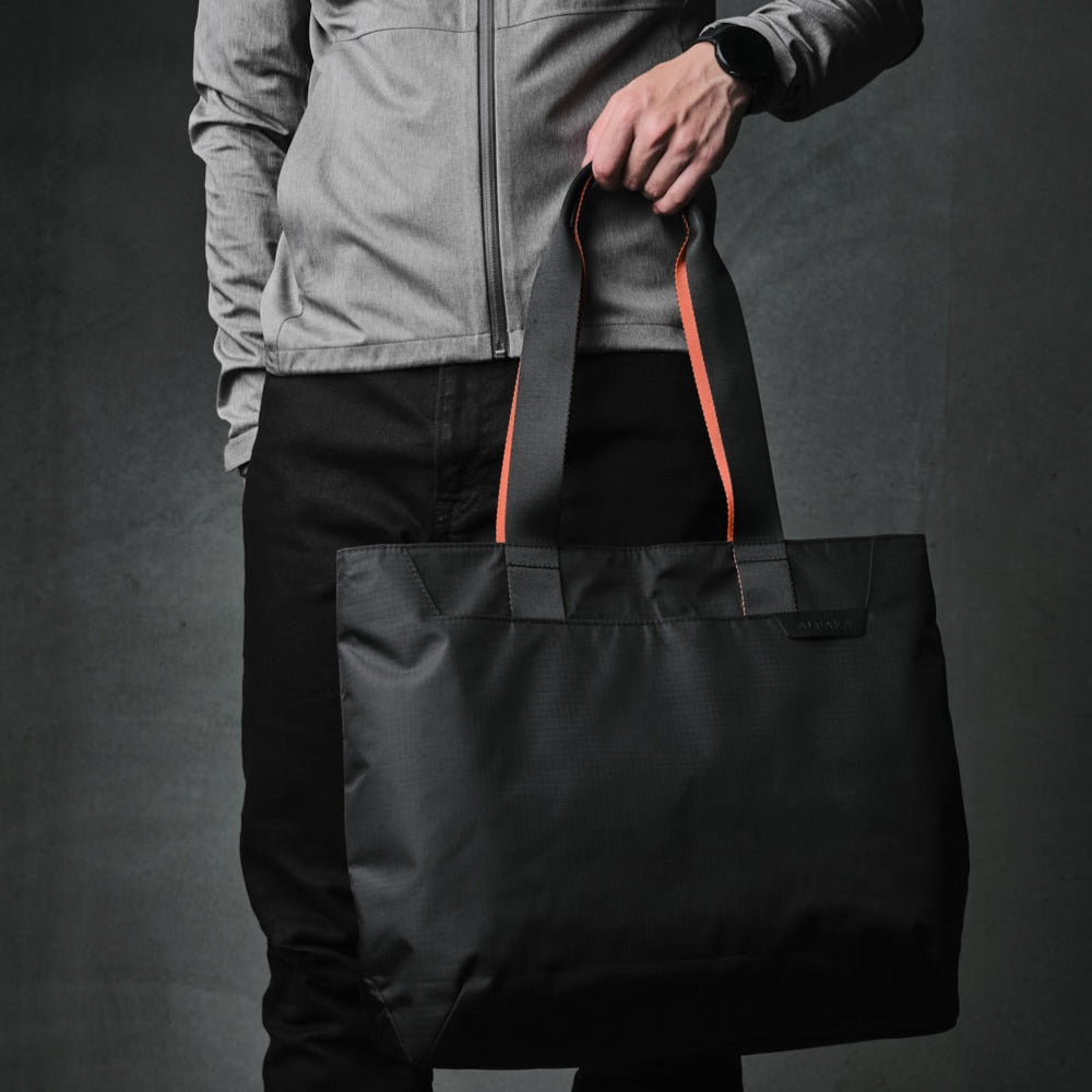 Alpaka Element Tote - Storming Gravity