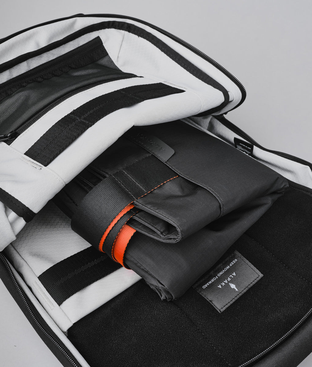 Alpaka Element Tote - Storming Gravity