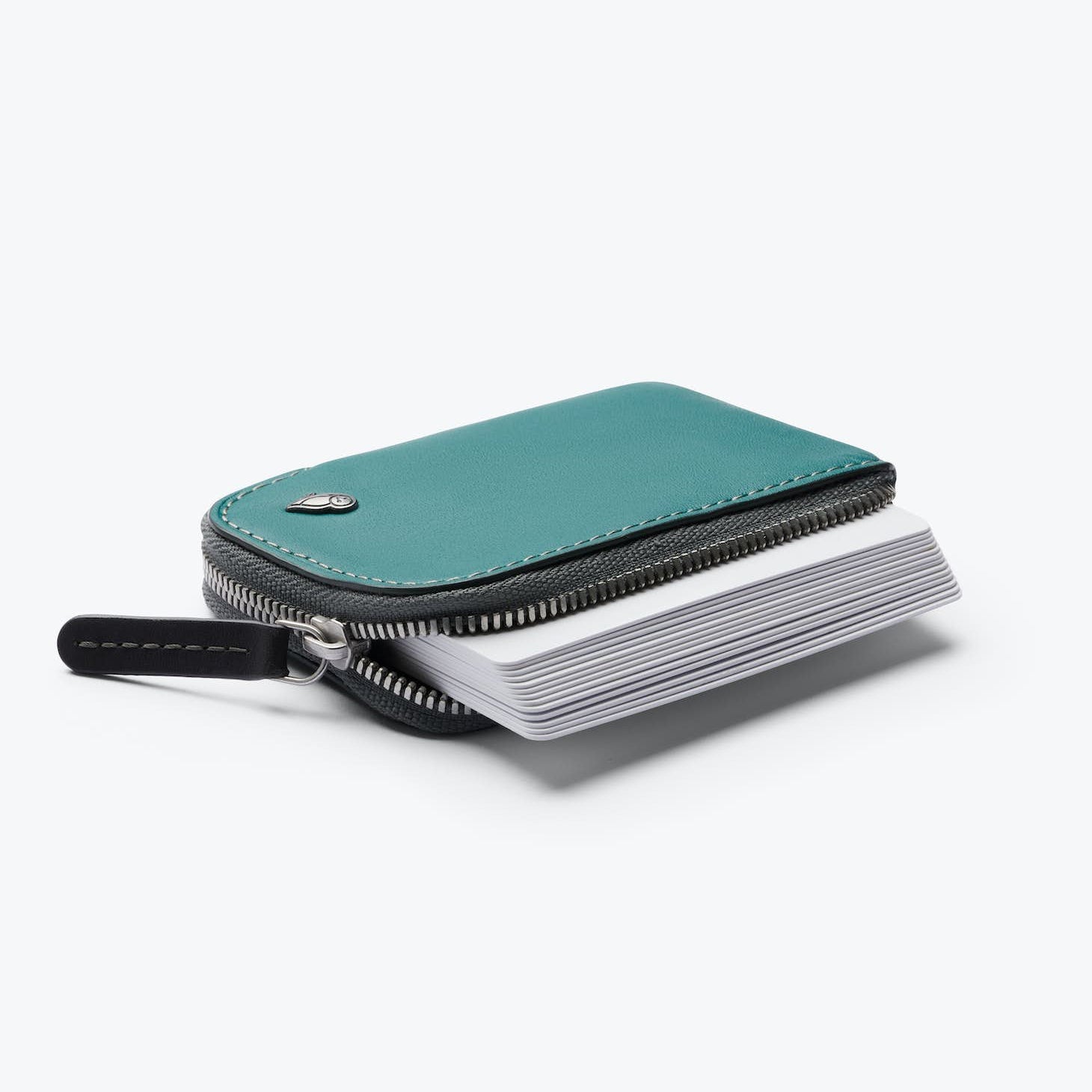 bellroy-card-pocket-teal