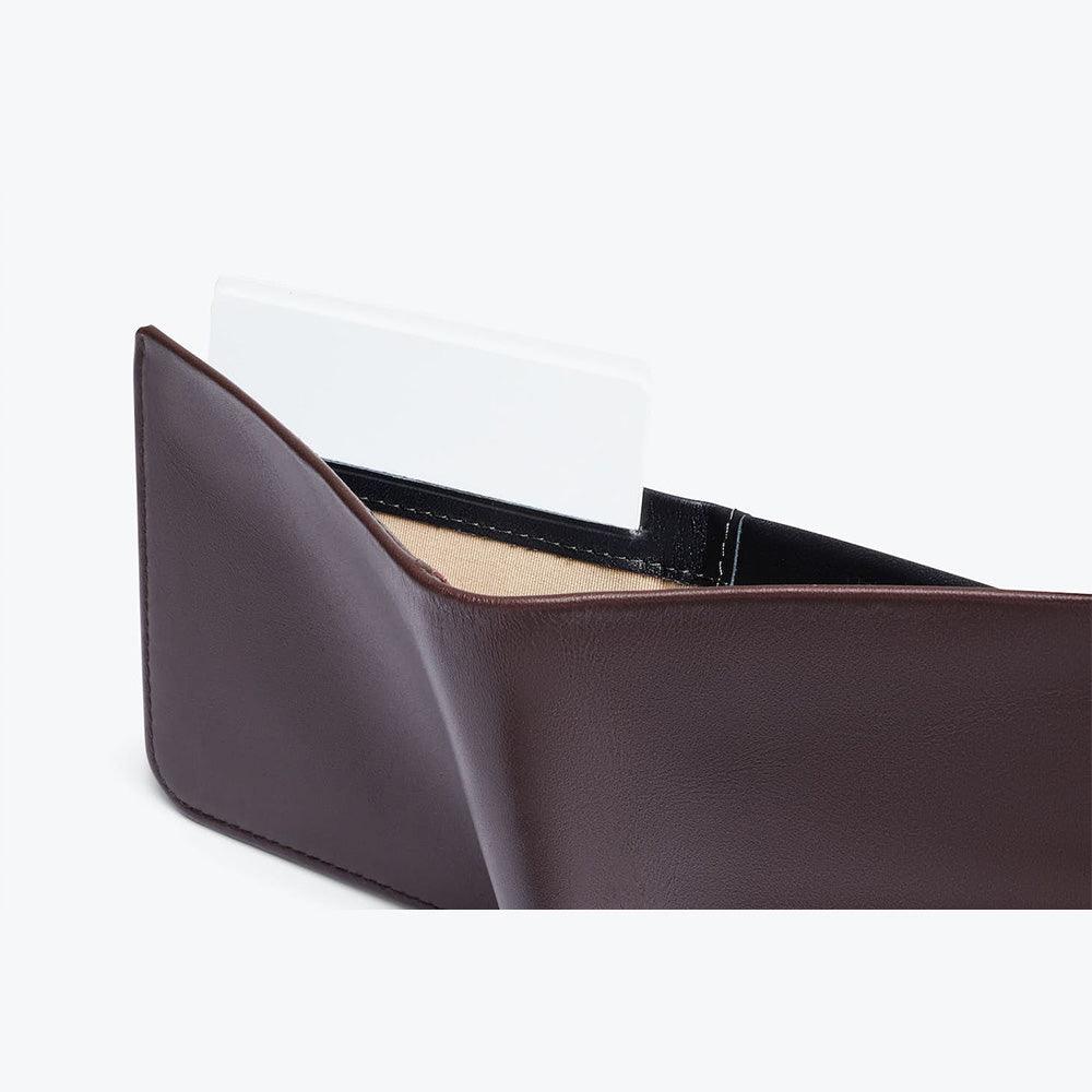 bellroy-hide-and-seek-hi-deep-plum