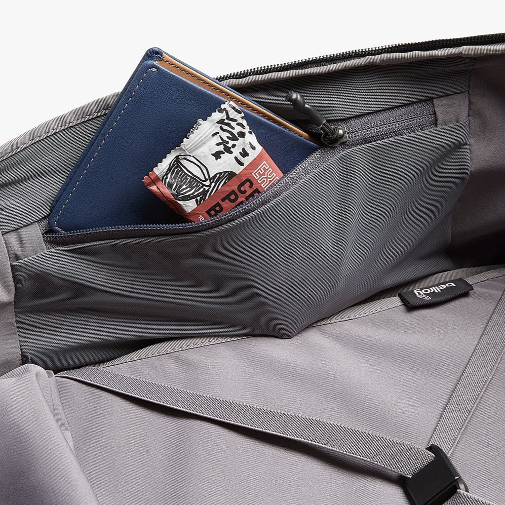 bellroy-transit-backpack-plus-black