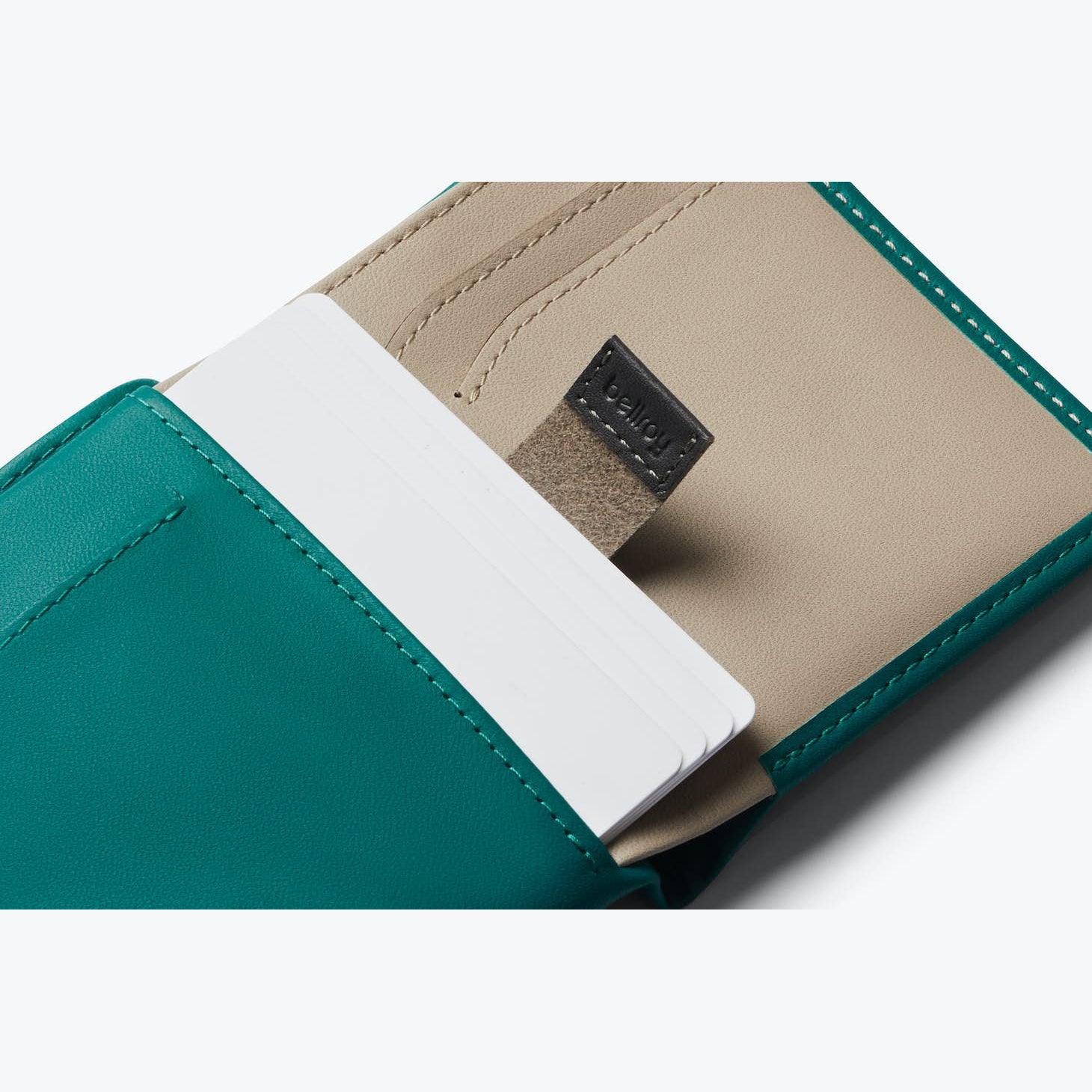 bellroy-note-sleeve-teal