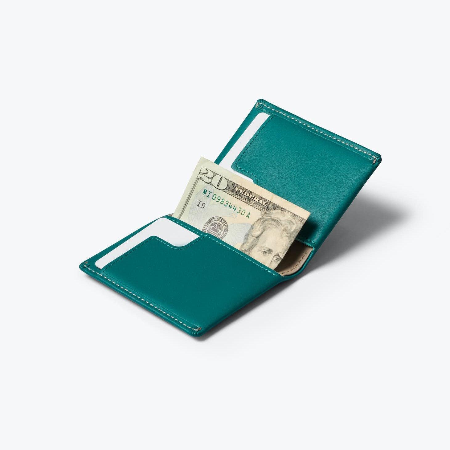 bellroy-slim-sleeve-teal