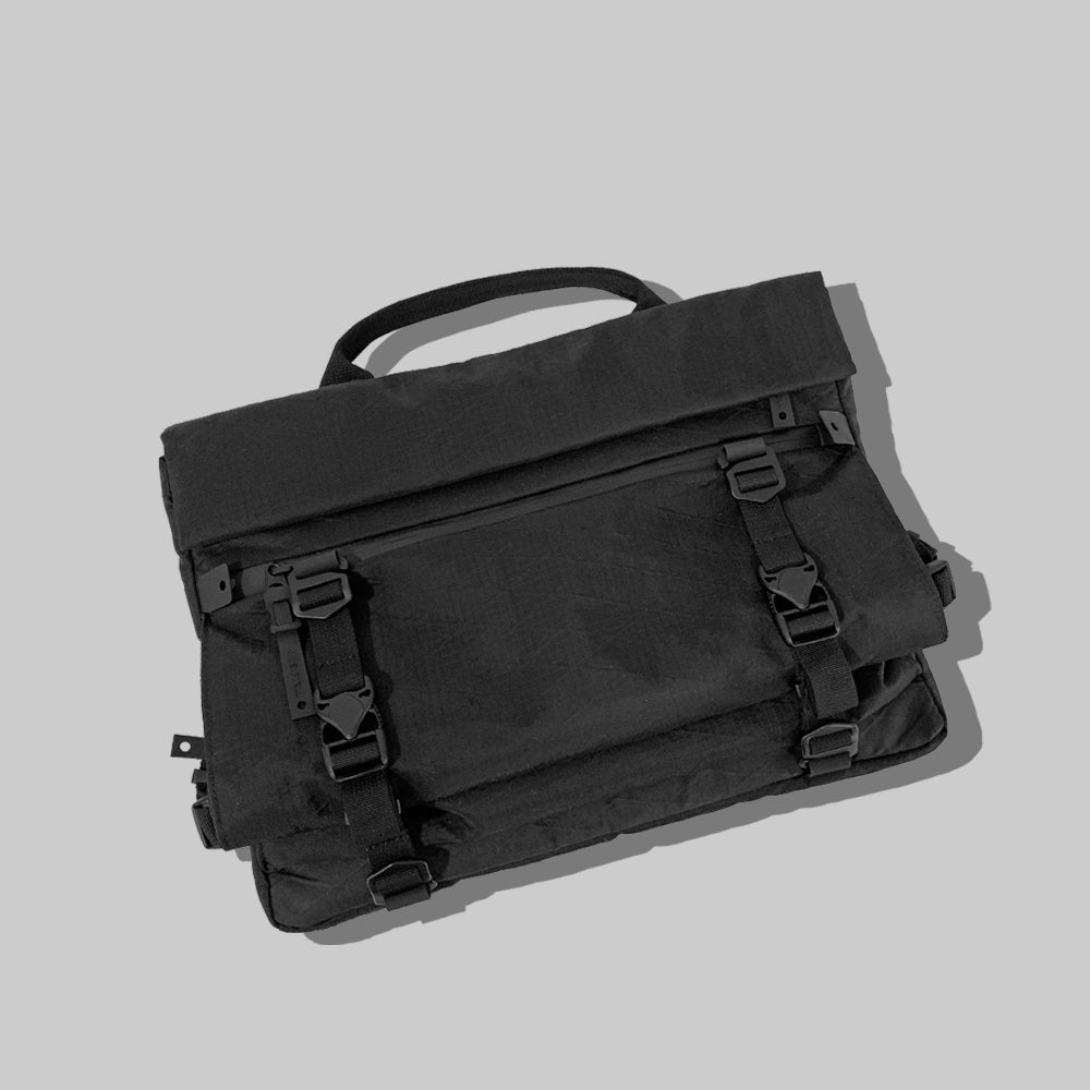 Apex Liner Max - 2 Way Shoulder Bag - Storming Gravity