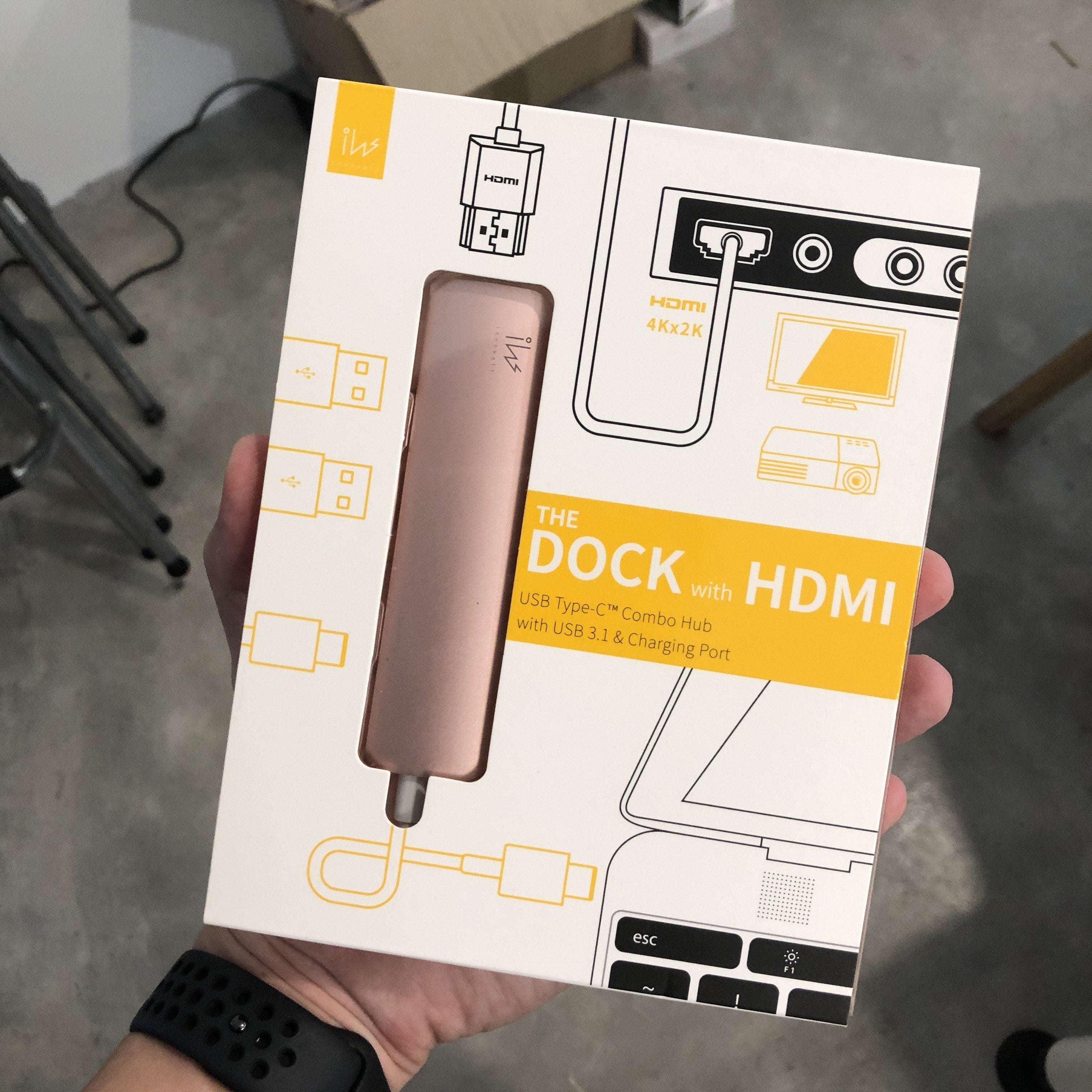 INNOWATT USB-C Hub - Storming Gravity