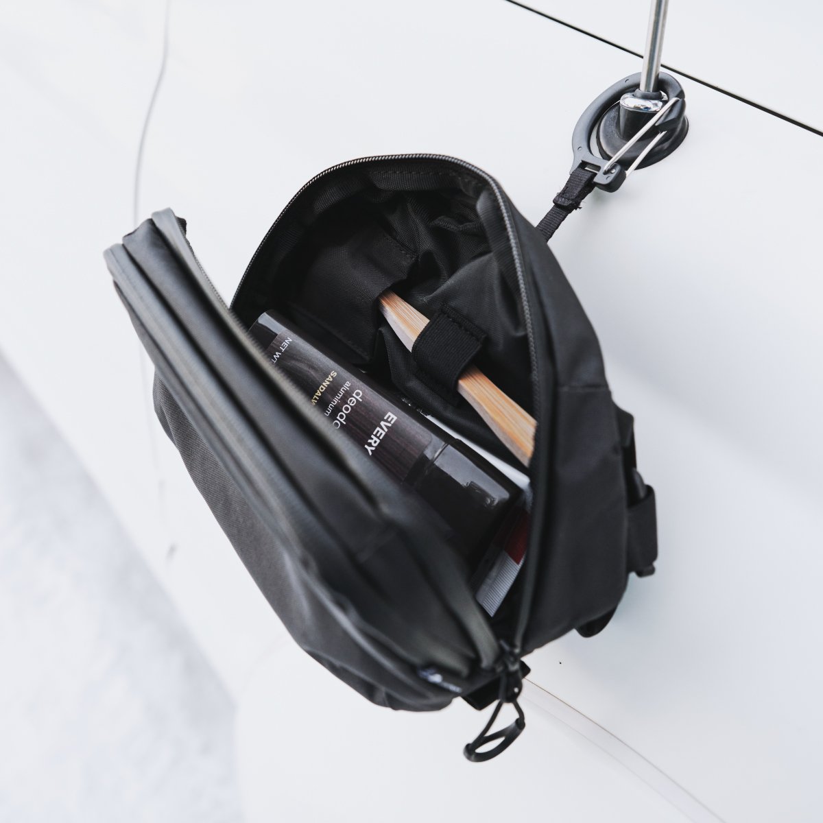 Wandrd Toiletry Bag - Storming Gravity