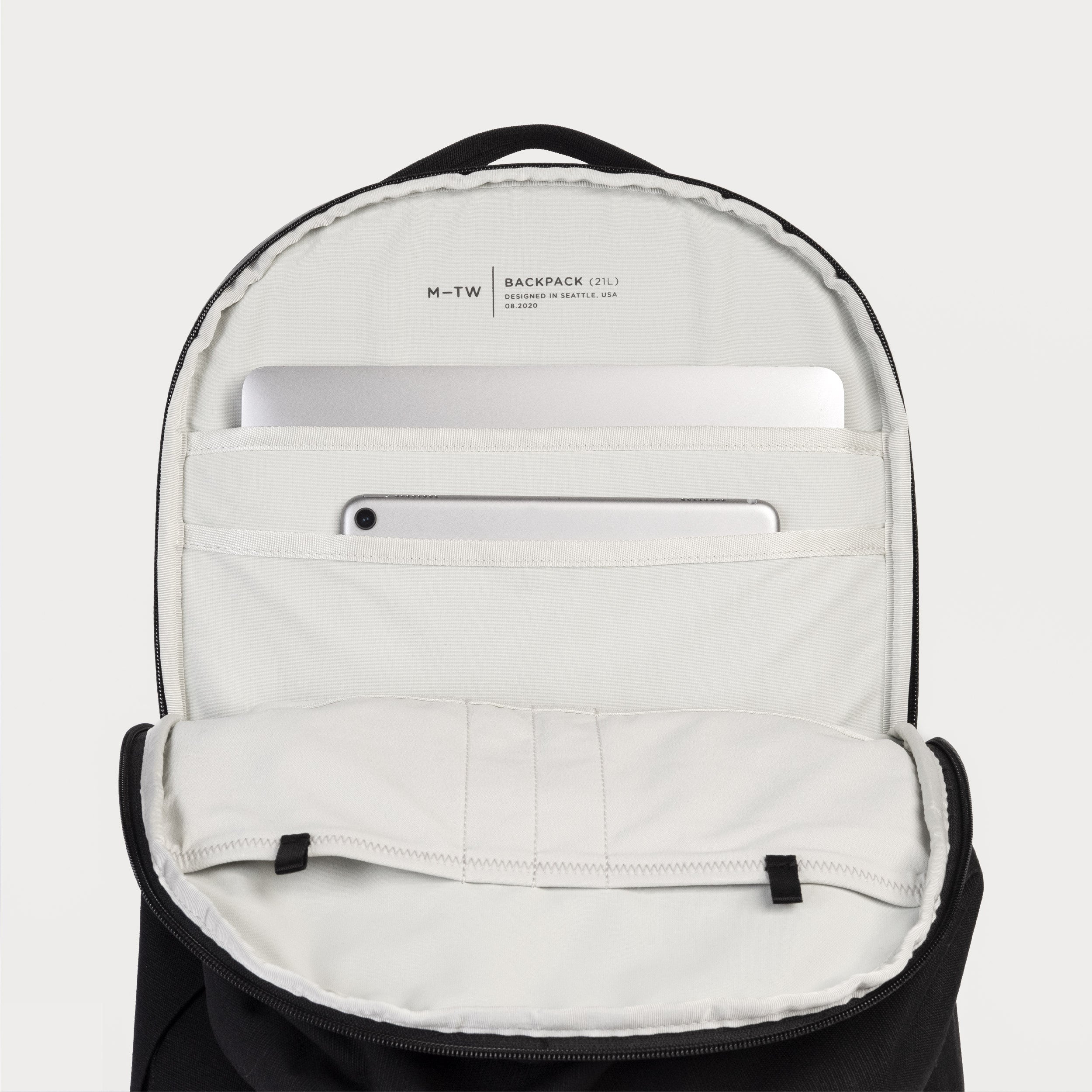 moment-mtw-backpack-21l-black