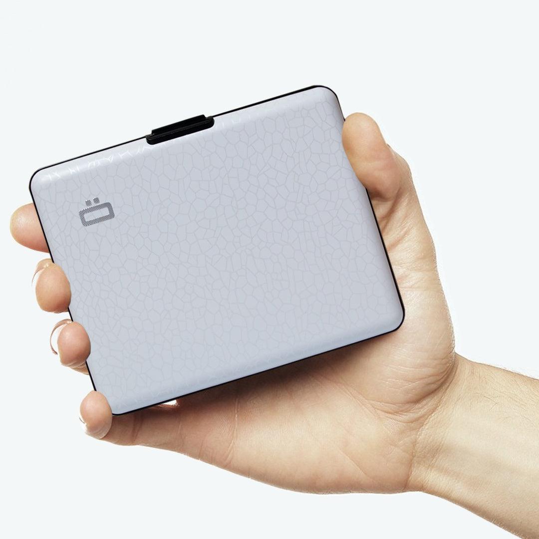 ogon-big-stockholm-card-case-white