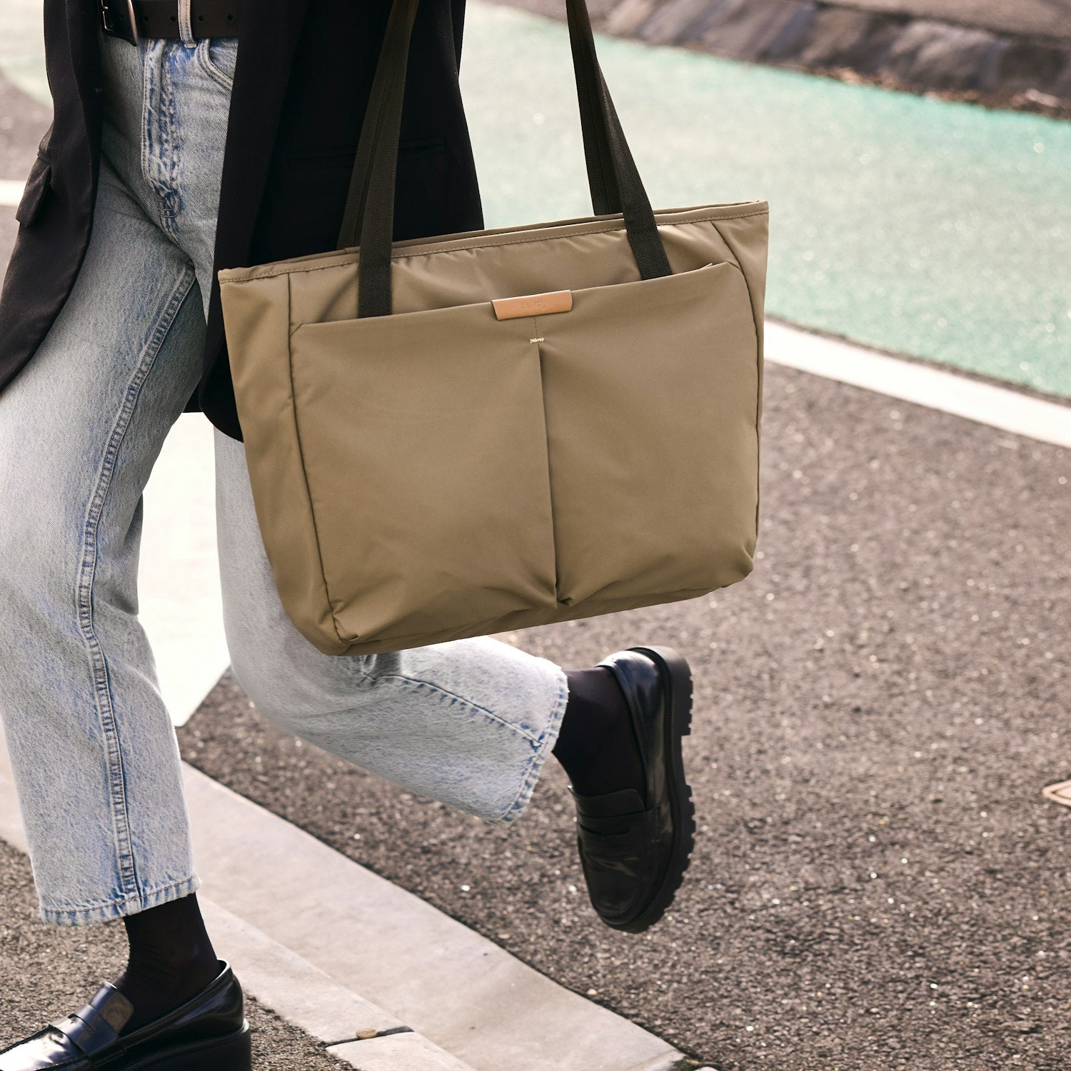 Tokyo Wonder Tote 12L/15L - Storming Gravity