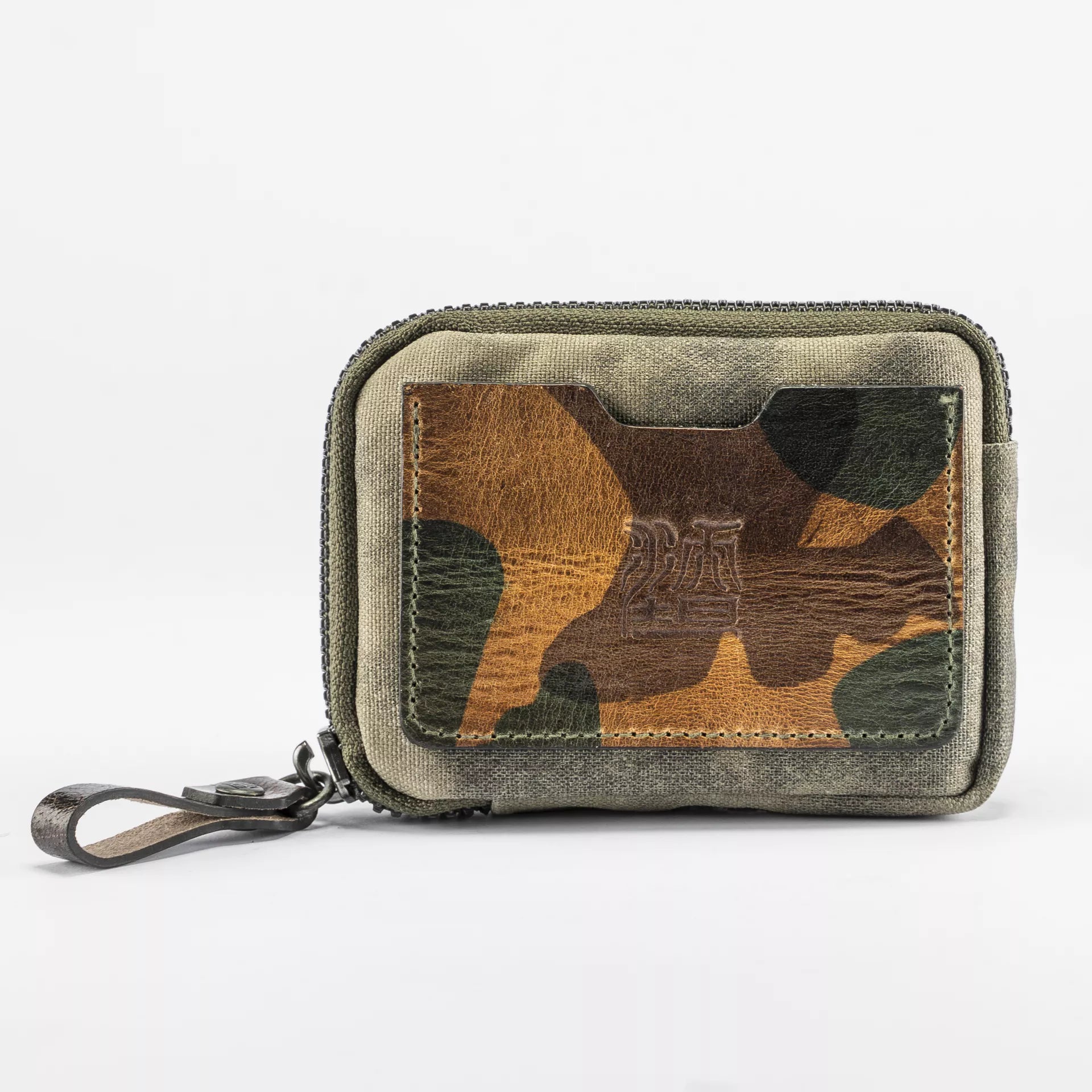 Woodland Camo Leather Essential Wallet - Storming Gravity