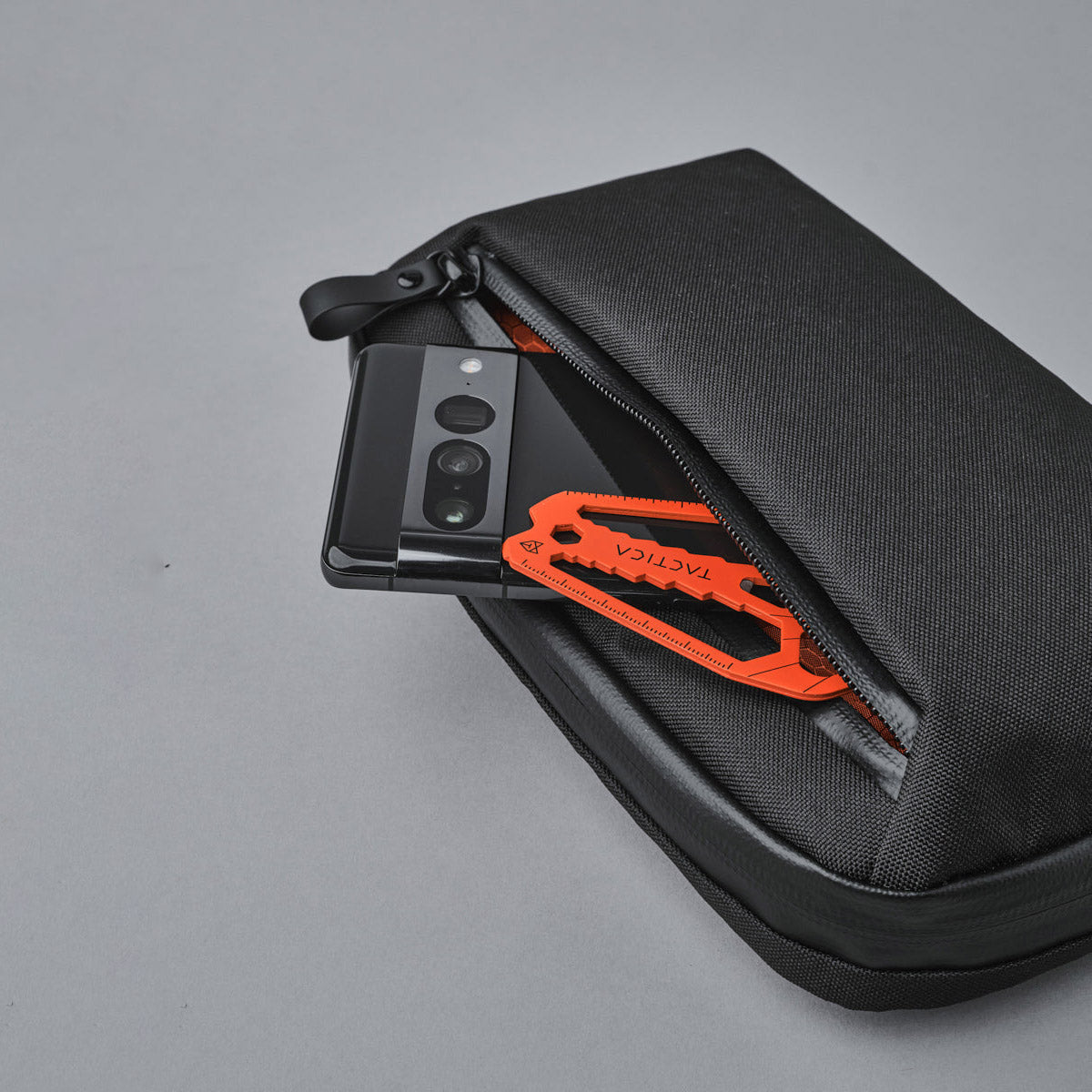 alpaka-tech-case-mini-ecopak-black