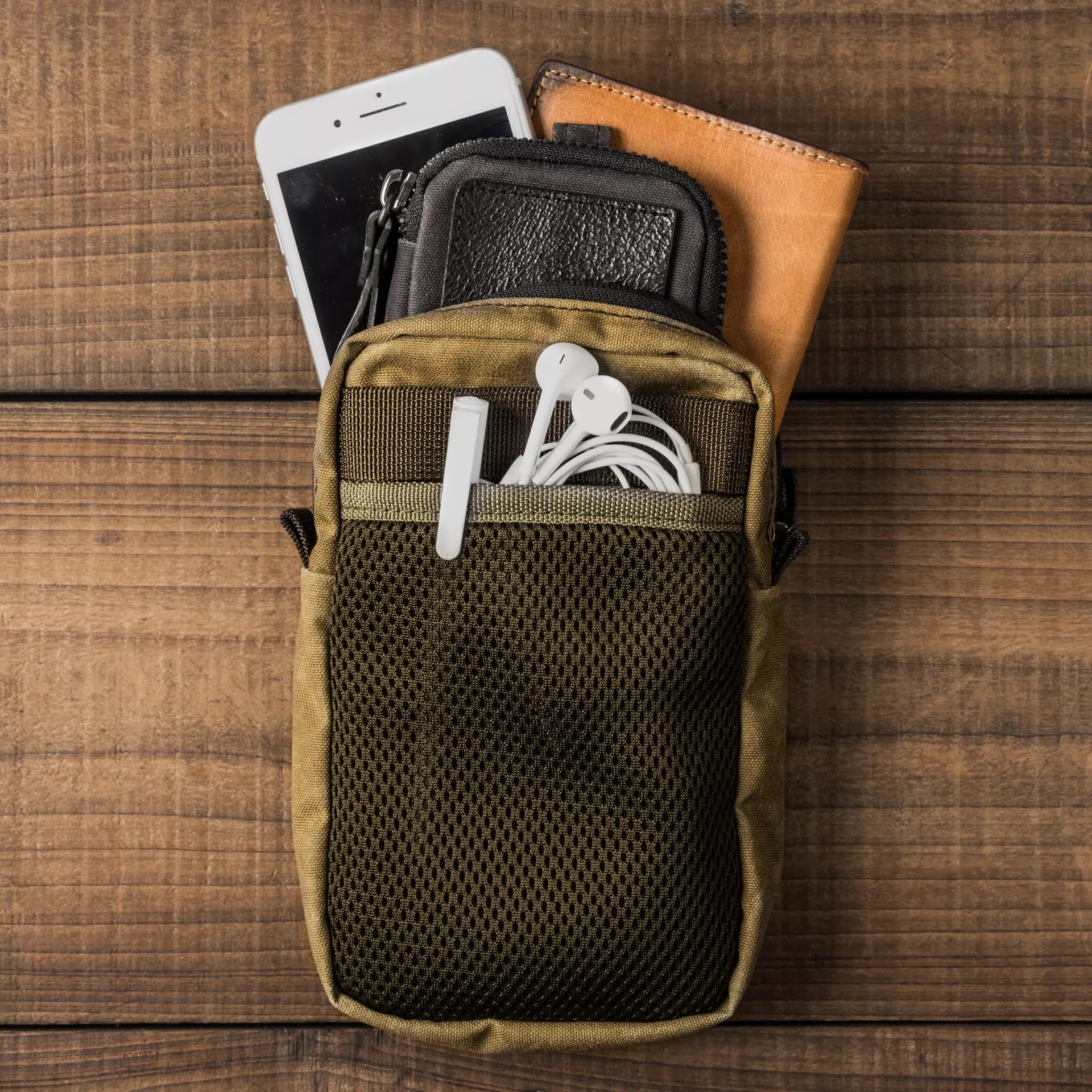 Zipper Pouch Armor 09 - Storming Gravity
