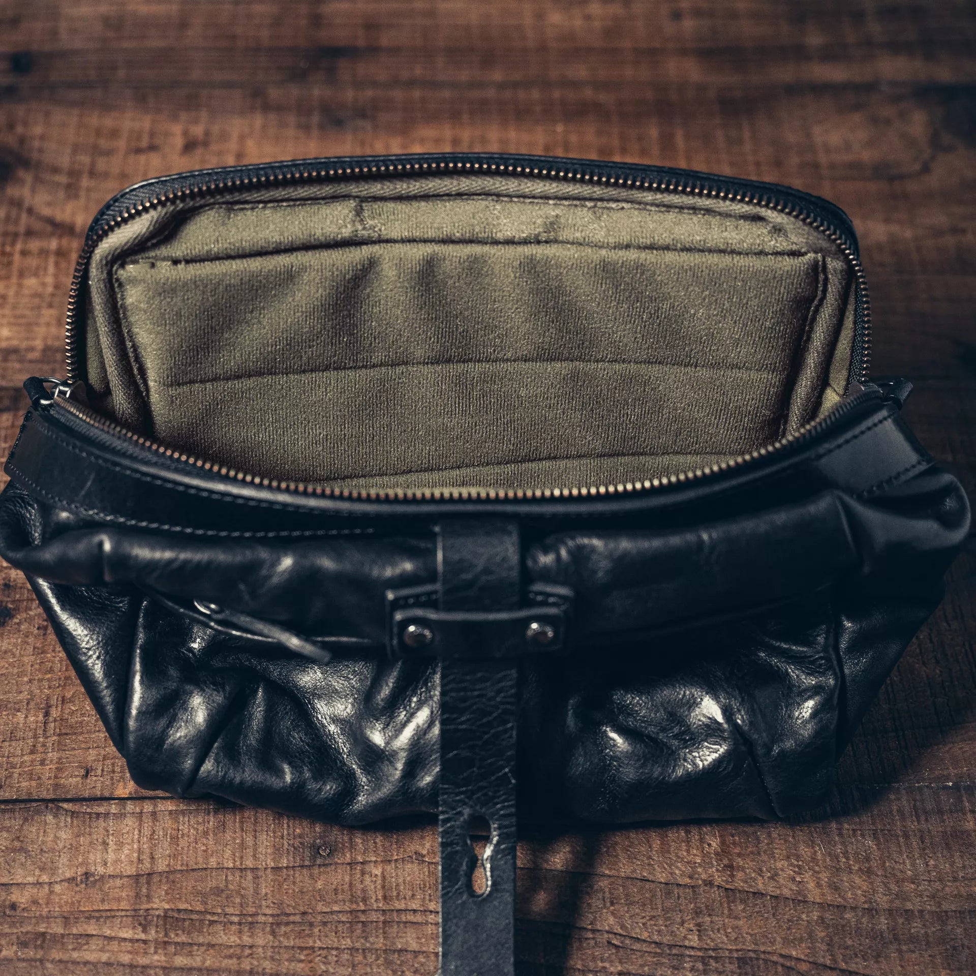 Mini Rider Sling Bag 3.5L - Full Leather Version - Storming Gravity