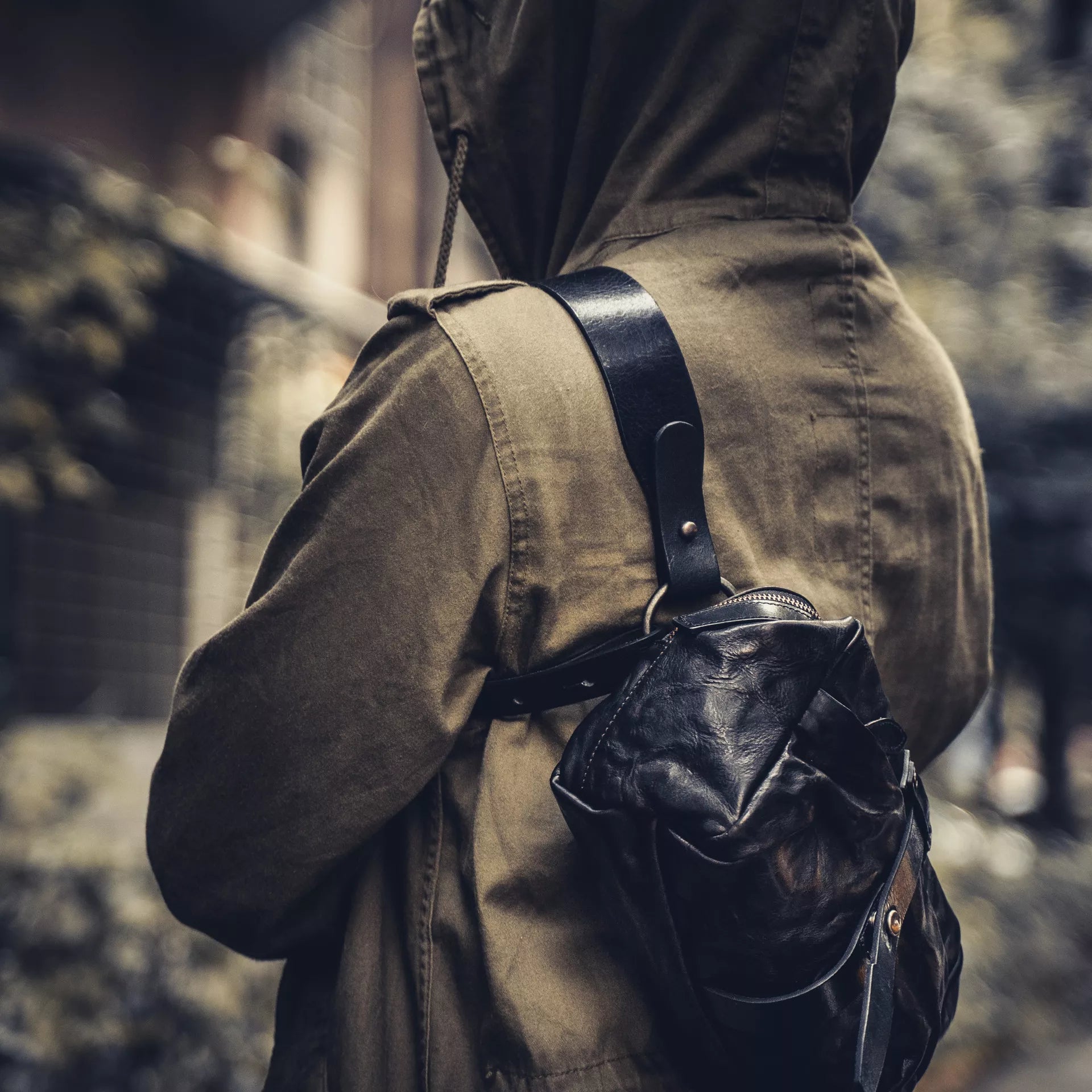 Mini Rider Sling Bag 3.5L - Full Leather Version - Storming Gravity