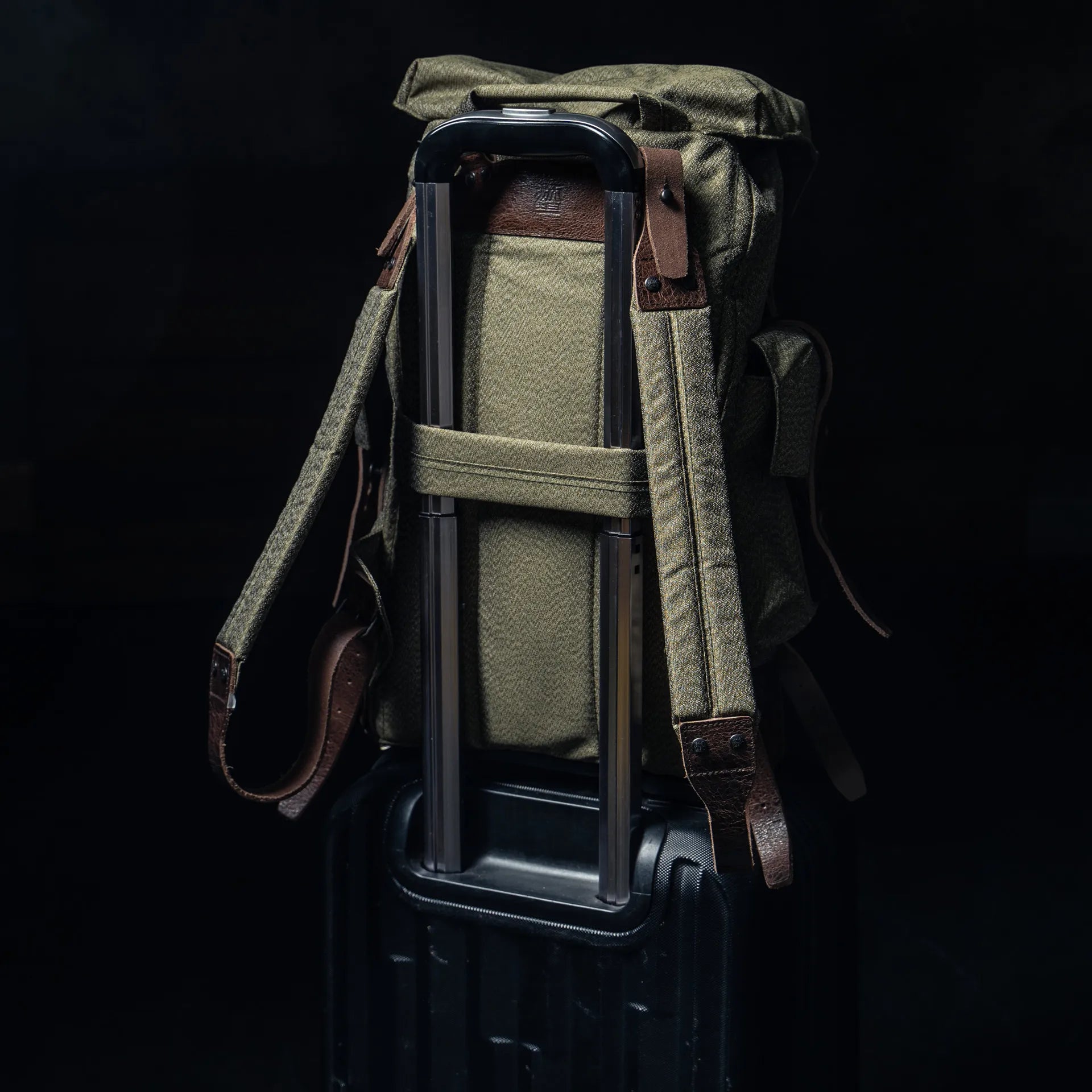 Salt & Pepper Canvas Backpack 15L - Storming Gravity