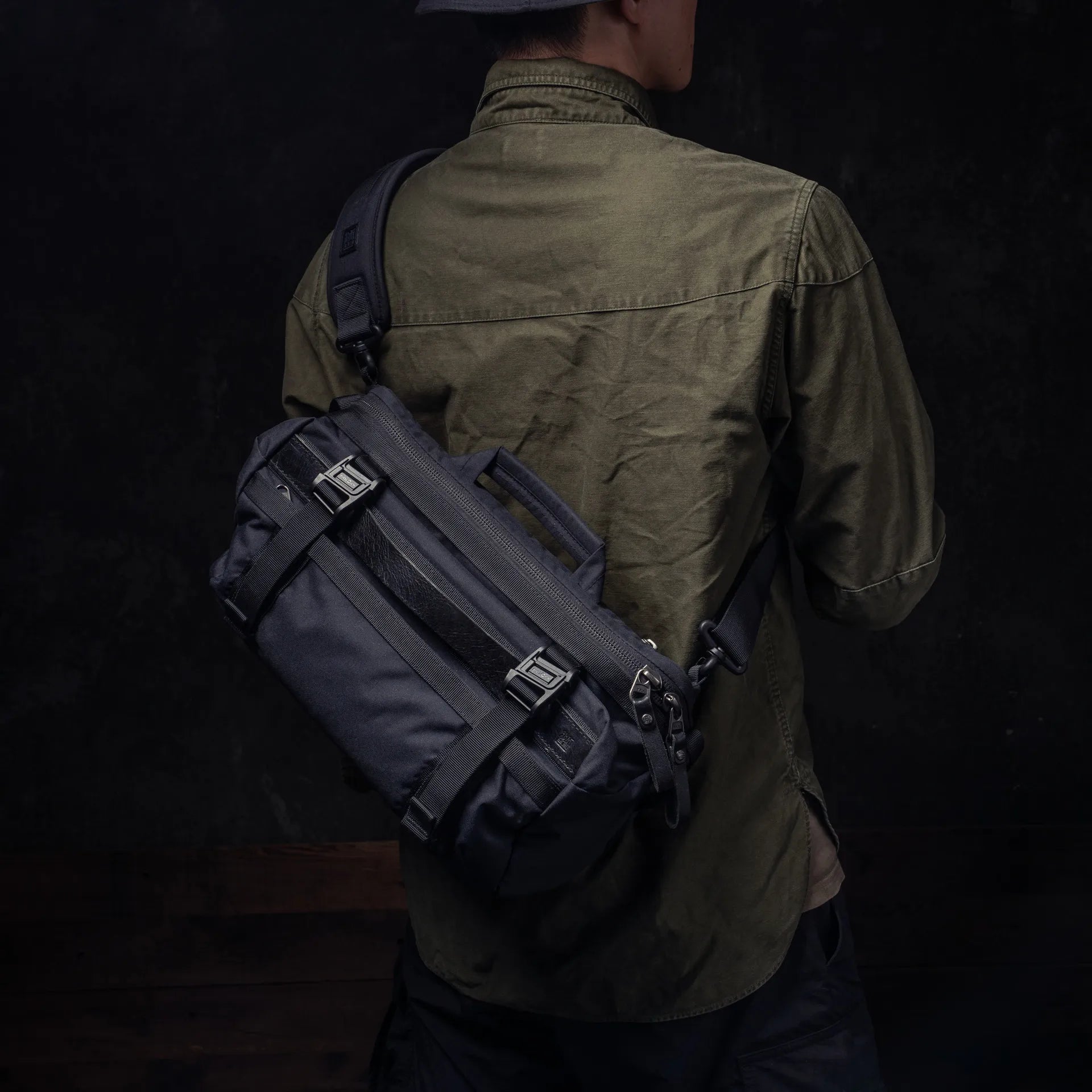 Easy Rider V2 Sling Bag 10L - Storming Gravity