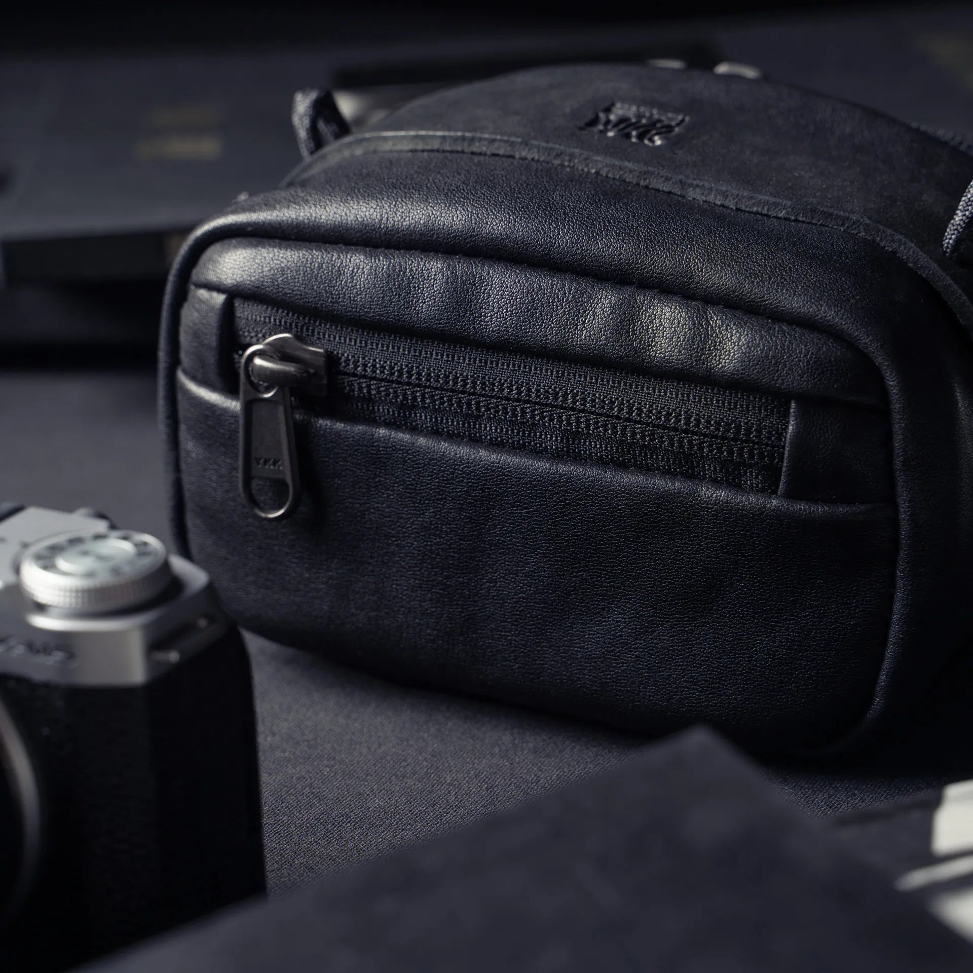 Full Leather Portable Camera Pouch ML - Storming Gravity