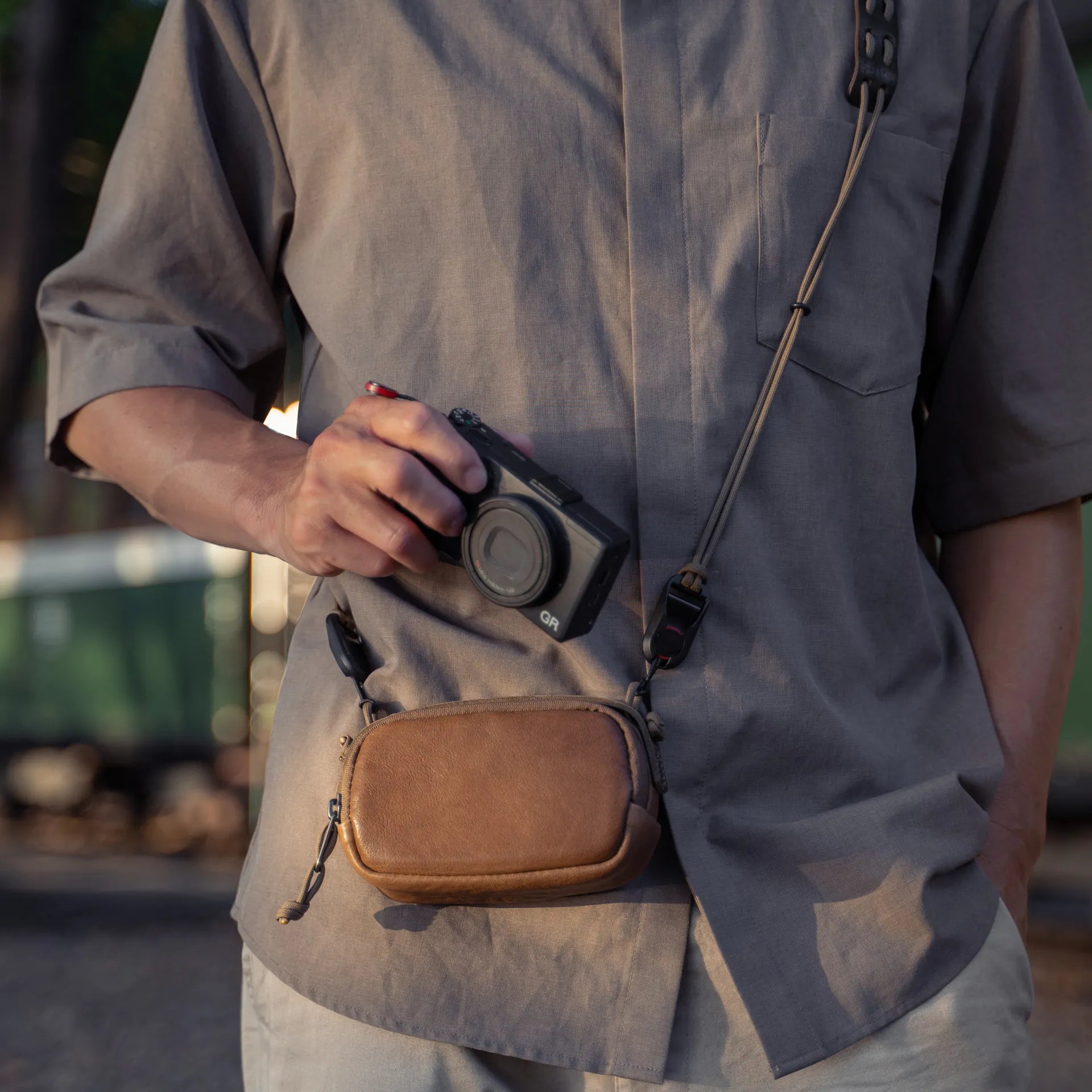 Full Leather Portable Camera Pouch S