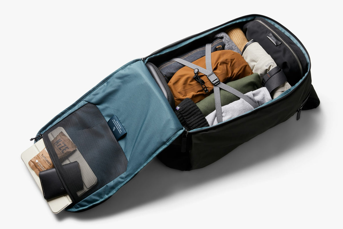 Transit Workpack Pro 28L - Storming Gravity