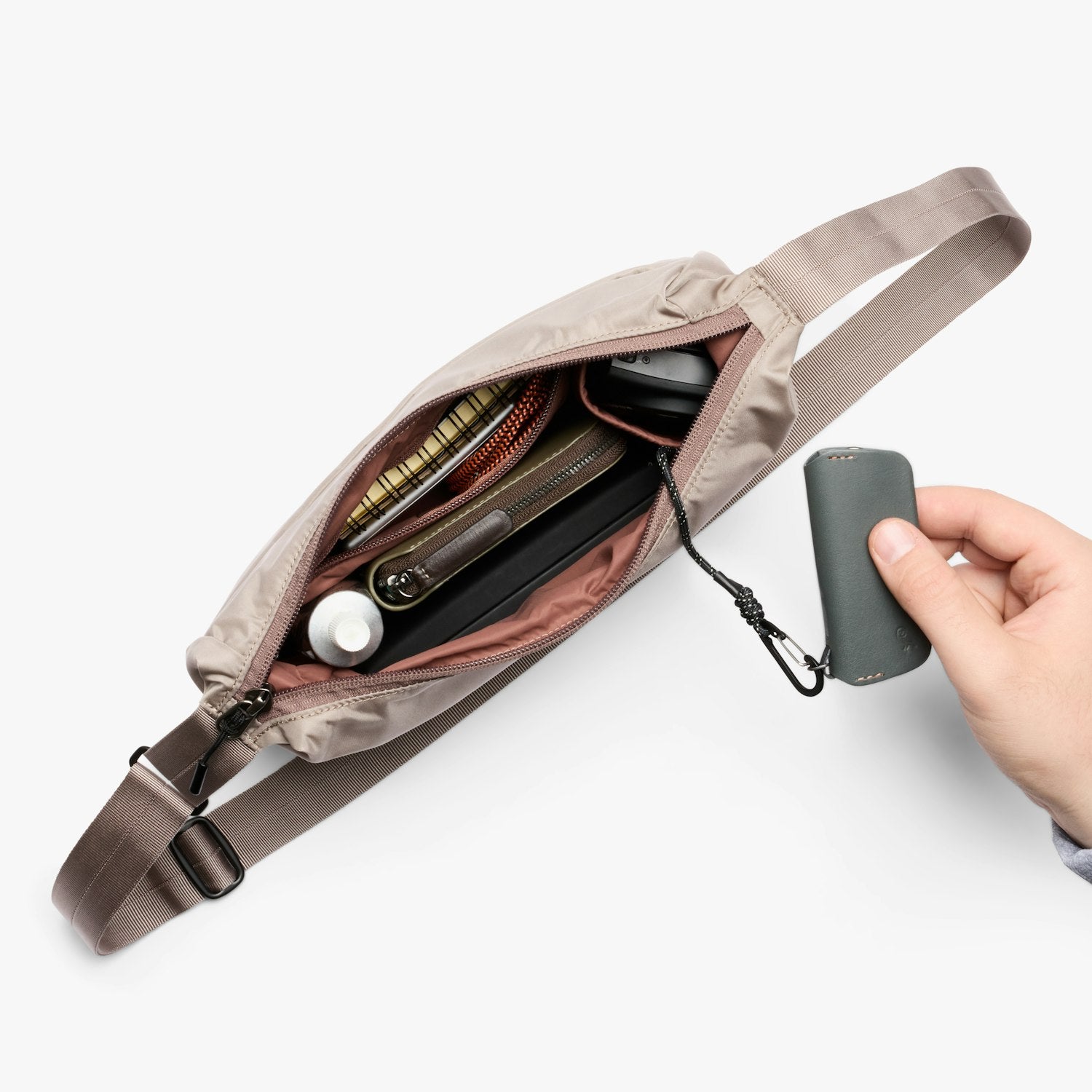 Laneway Crescent Bag 2.5L